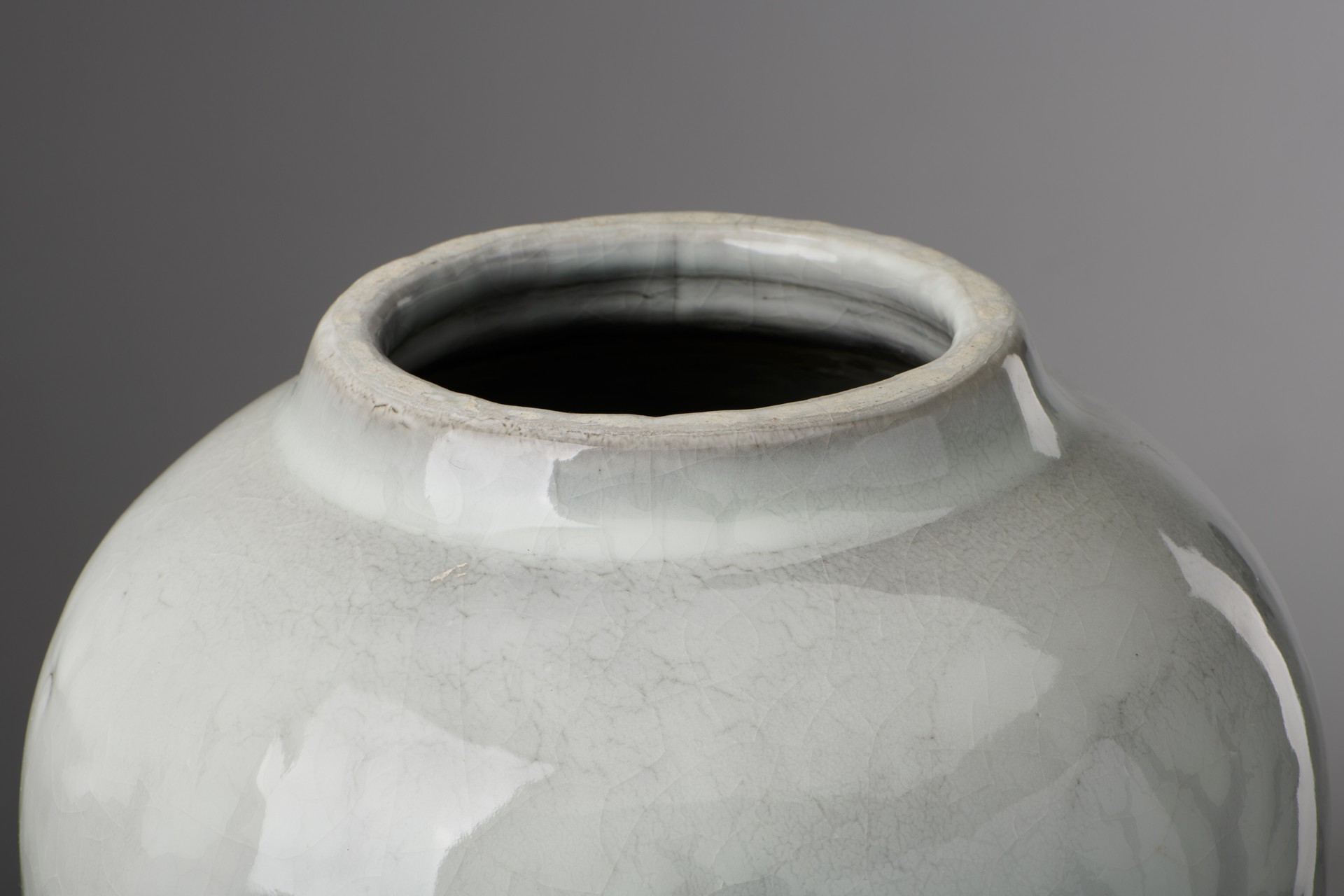 Vase image 3