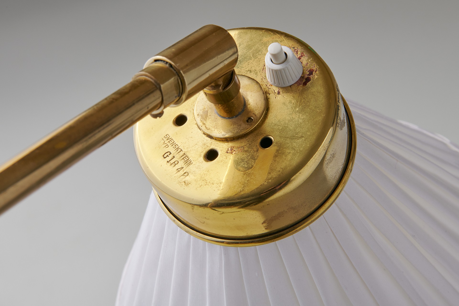 Adjustable Floor Lamp image 4