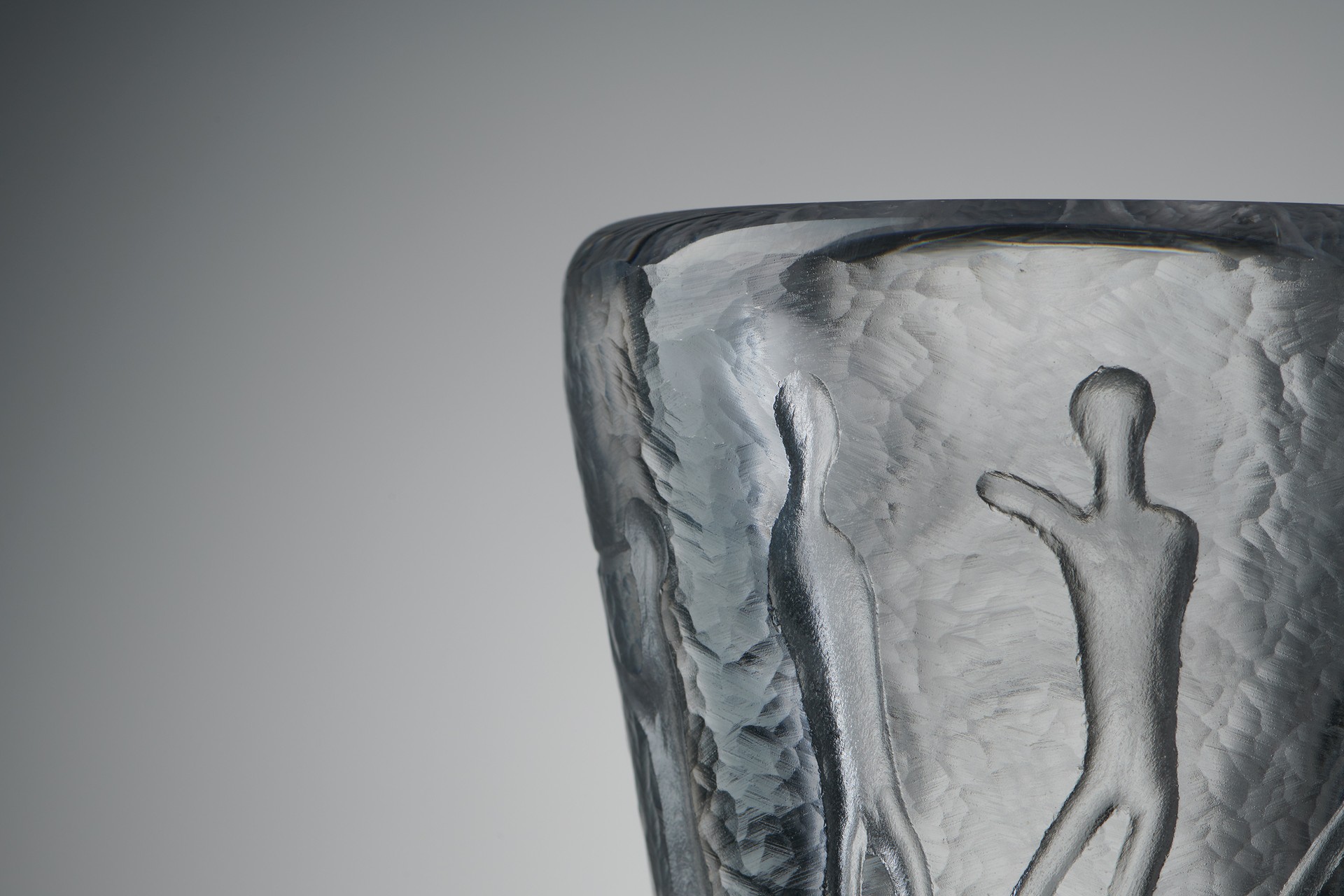 Cavemen Vase image 4