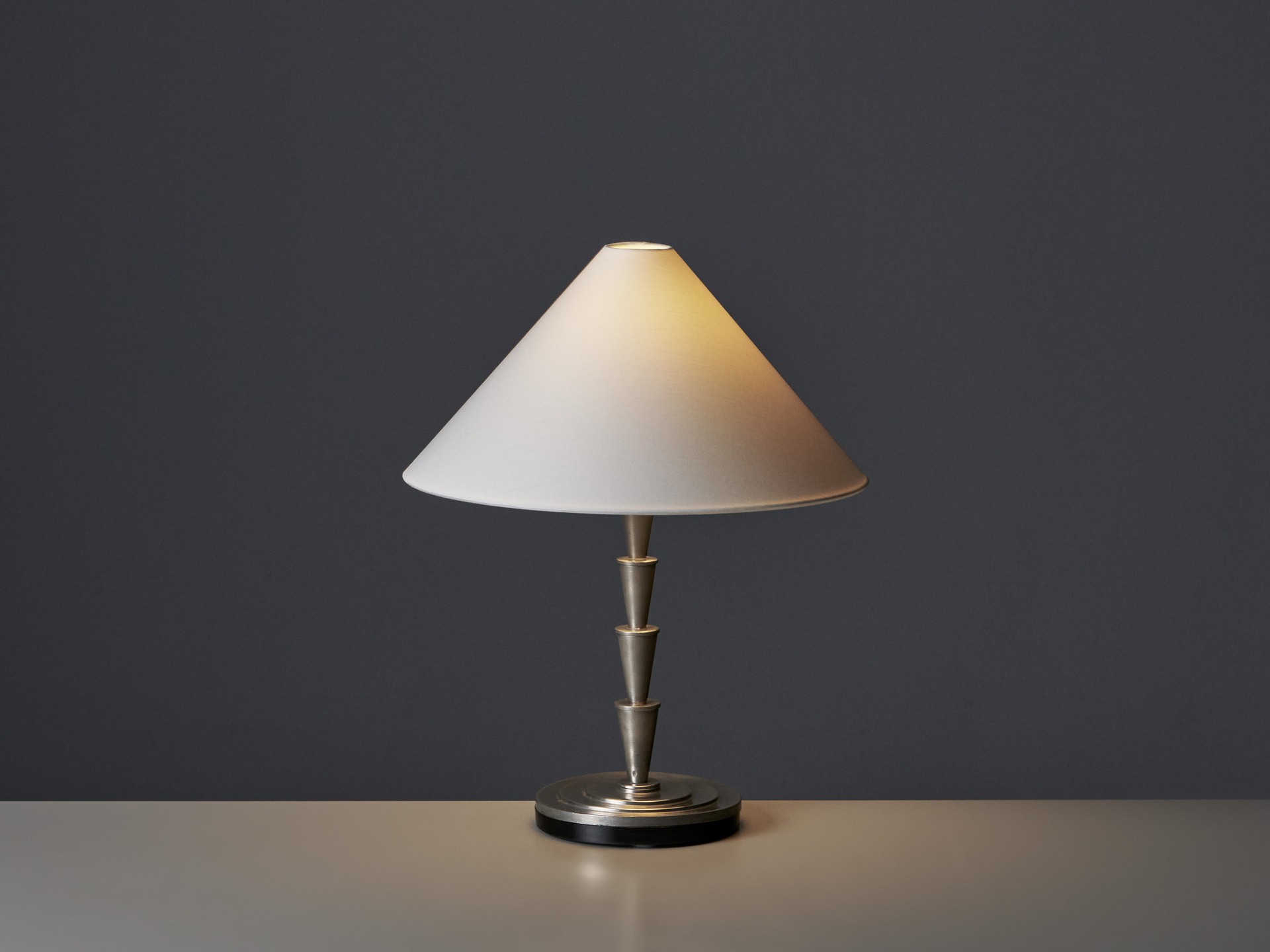 Table lamp image 2