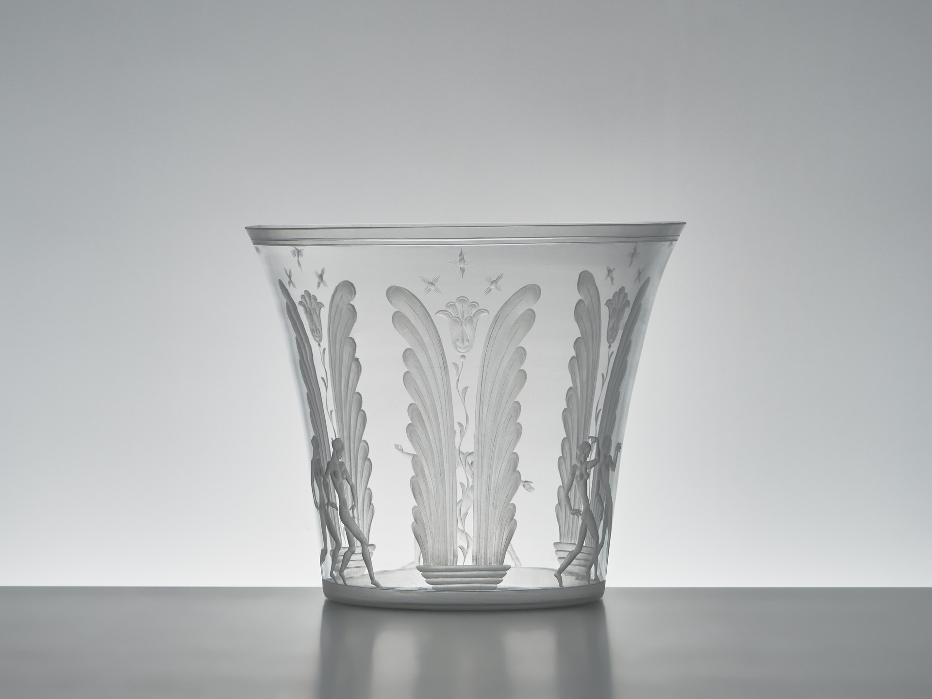 Vase image 3