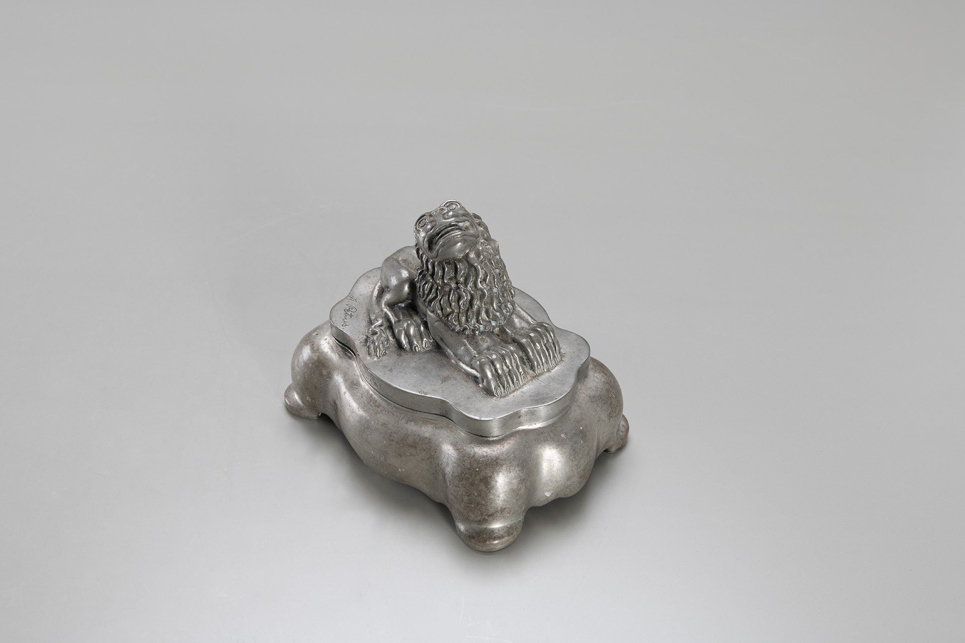 Lidded Inkwell image 2