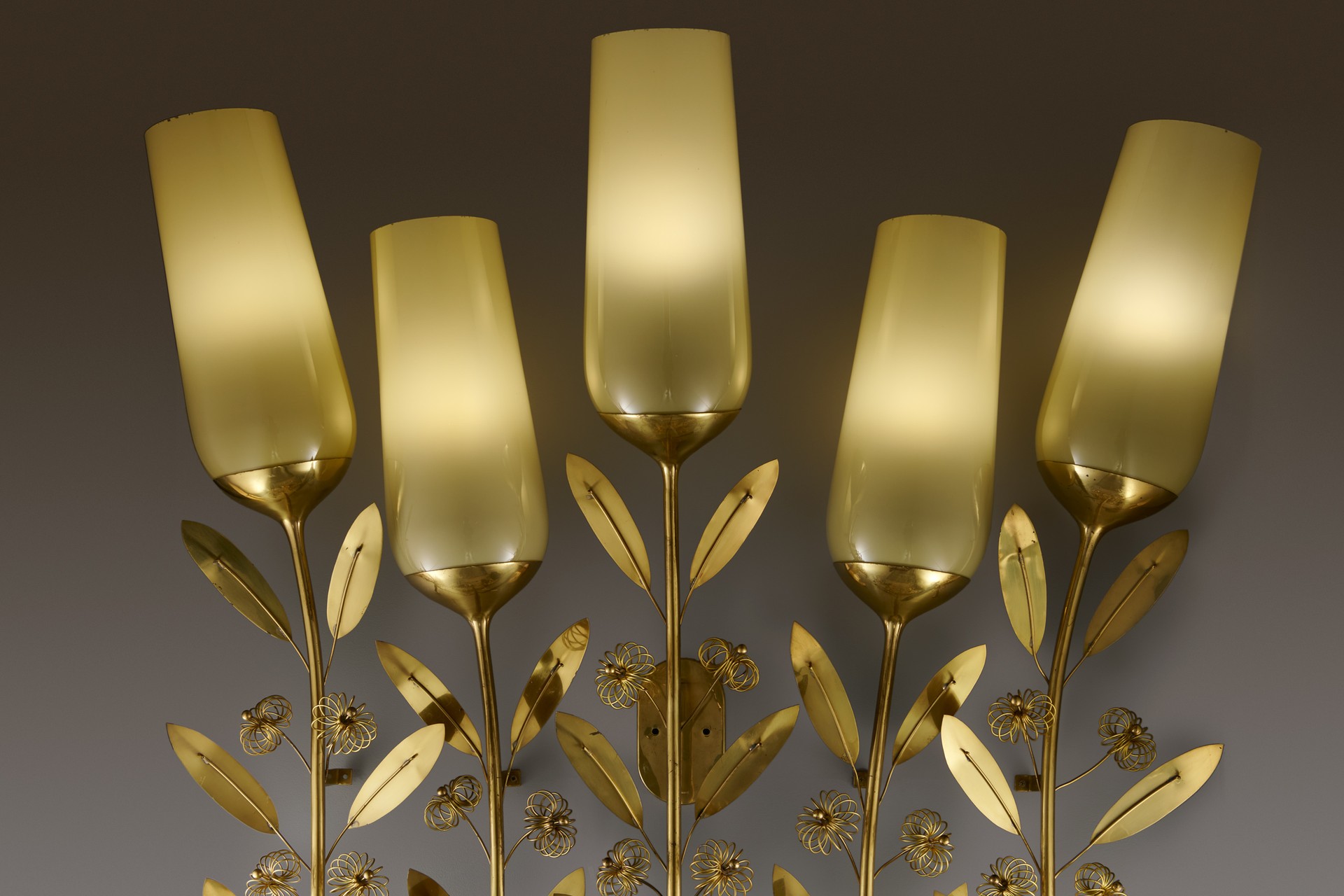 Monumental Wall Light image 5