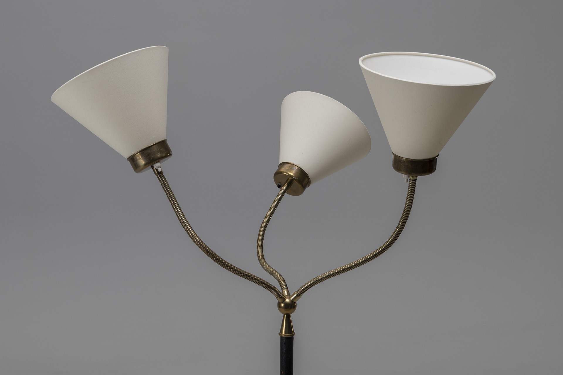 Adjustable 'Tre-Spiralen' Floor lamp, Model no. 2431 image 3