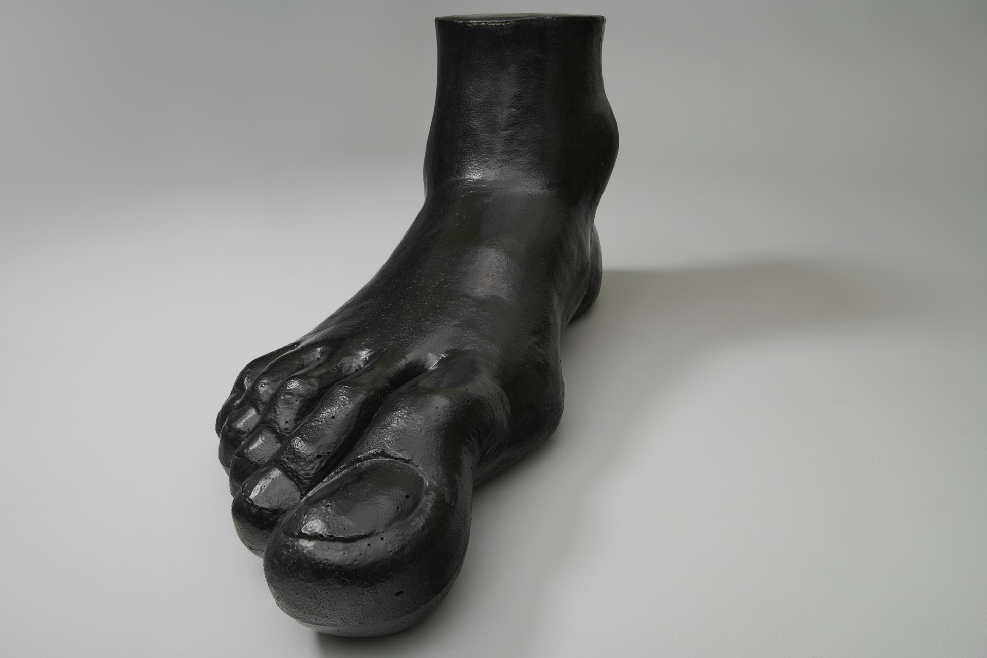 'II Piede', Sculptural Foot image 4