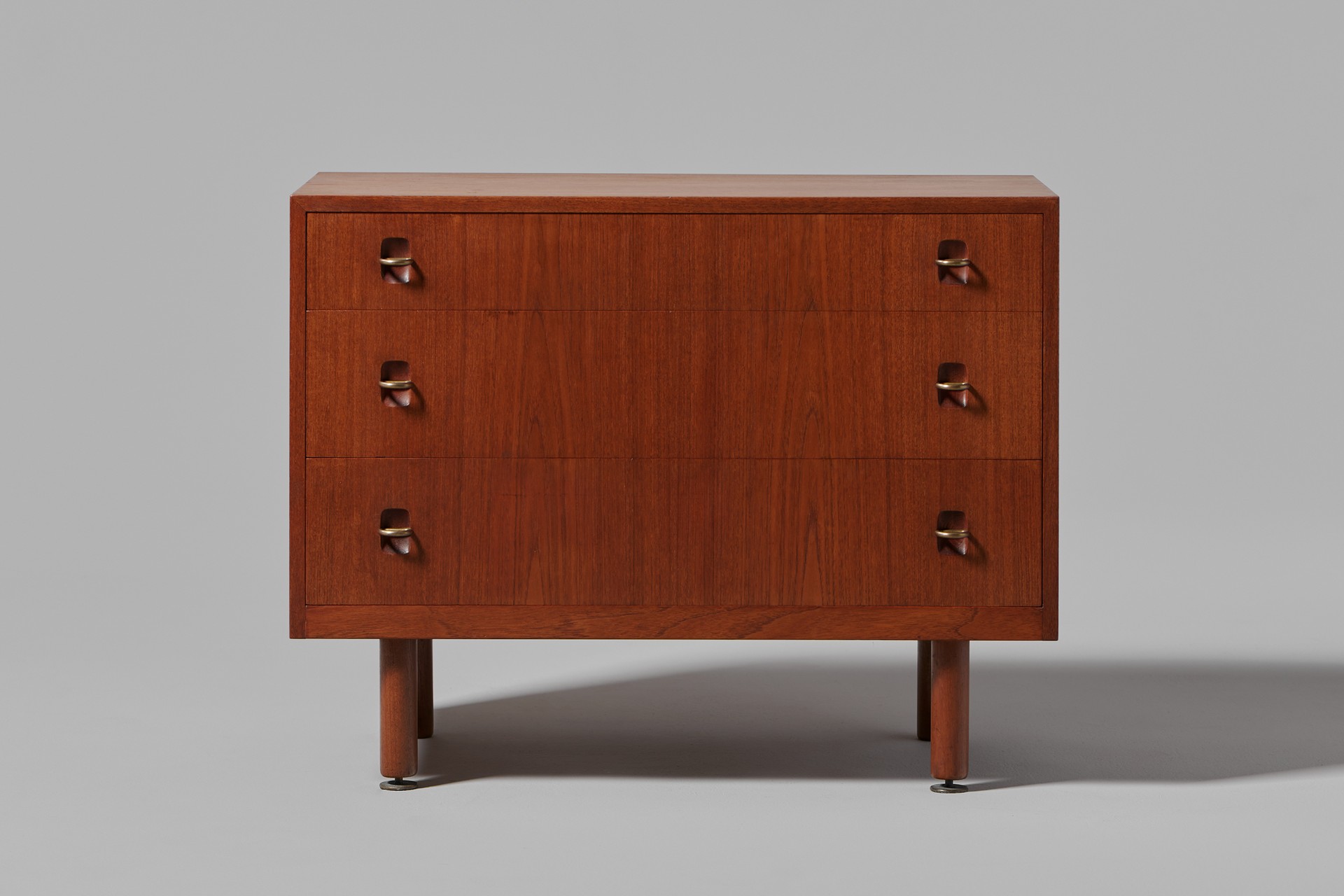 Chest of Drawers image 2