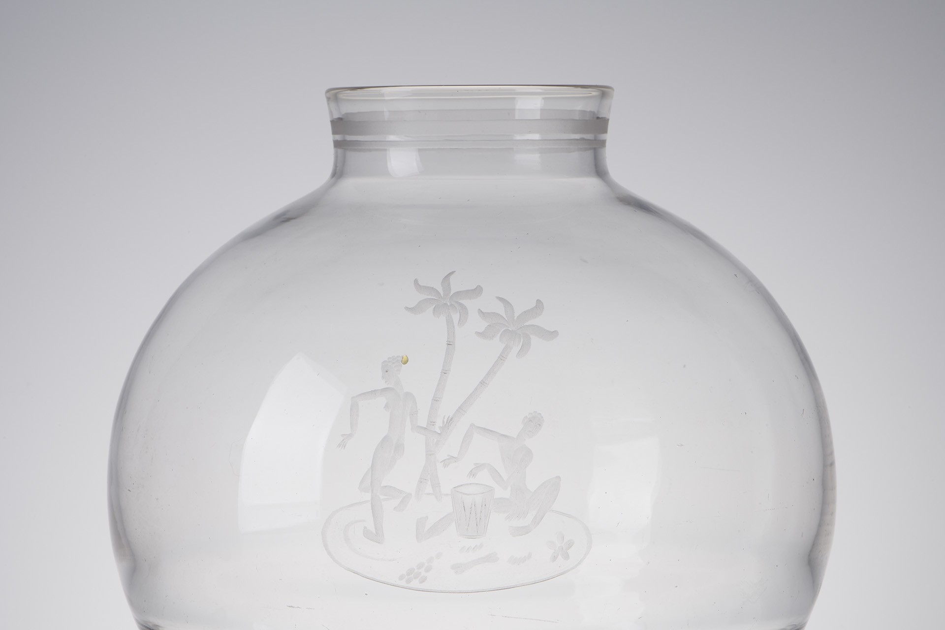 Vase image 3