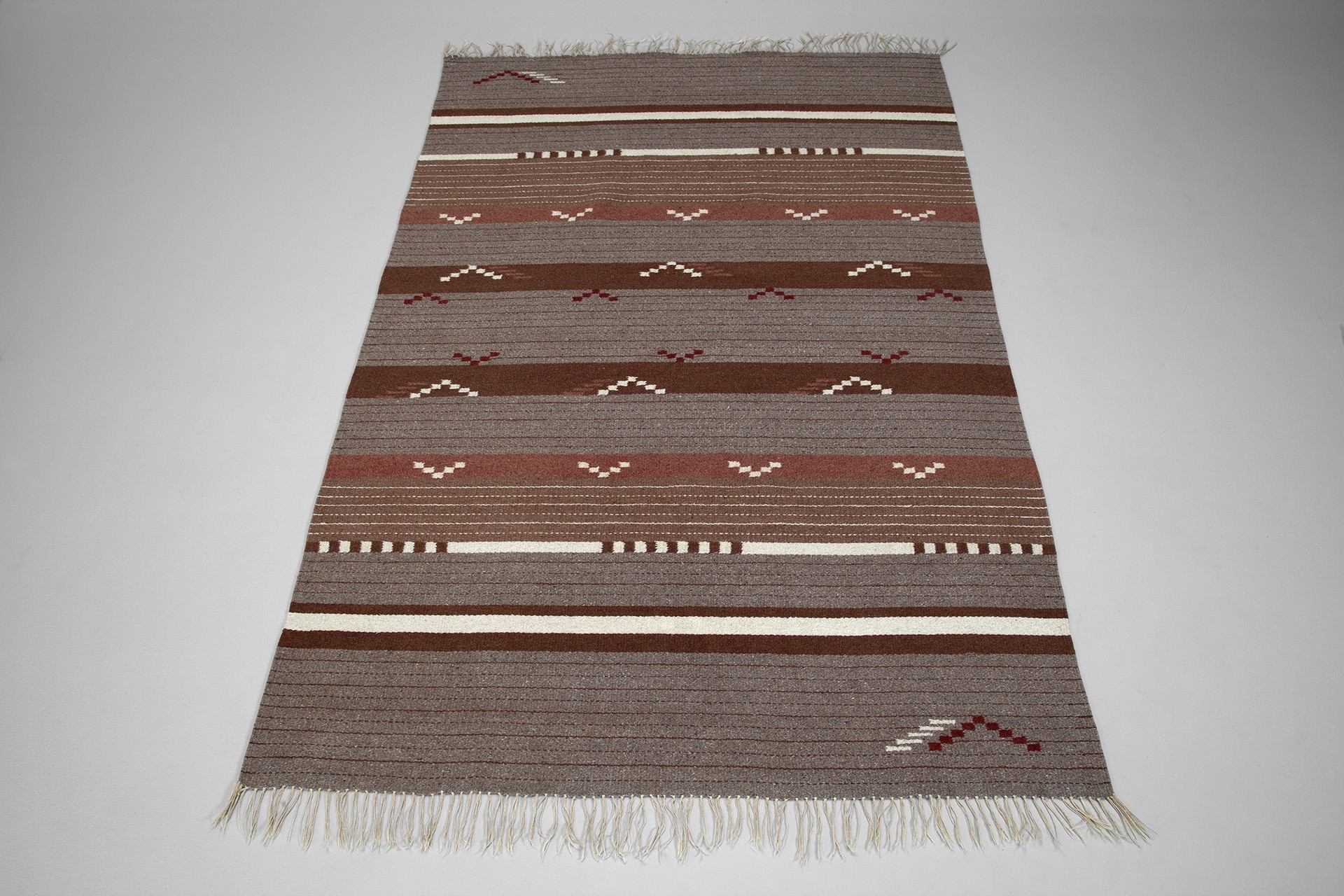 Thirties Carpet image 2