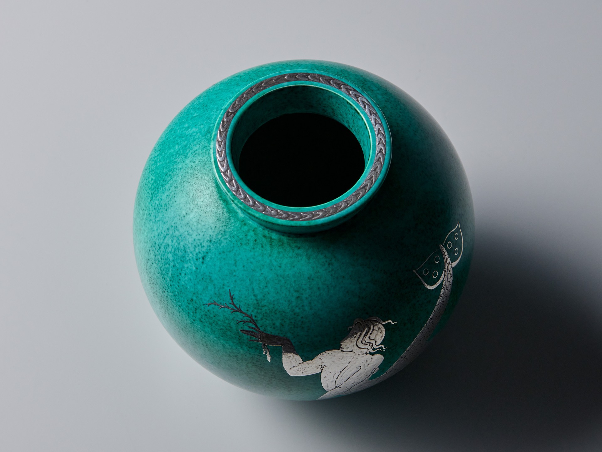 'Argenta' Vase image 3
