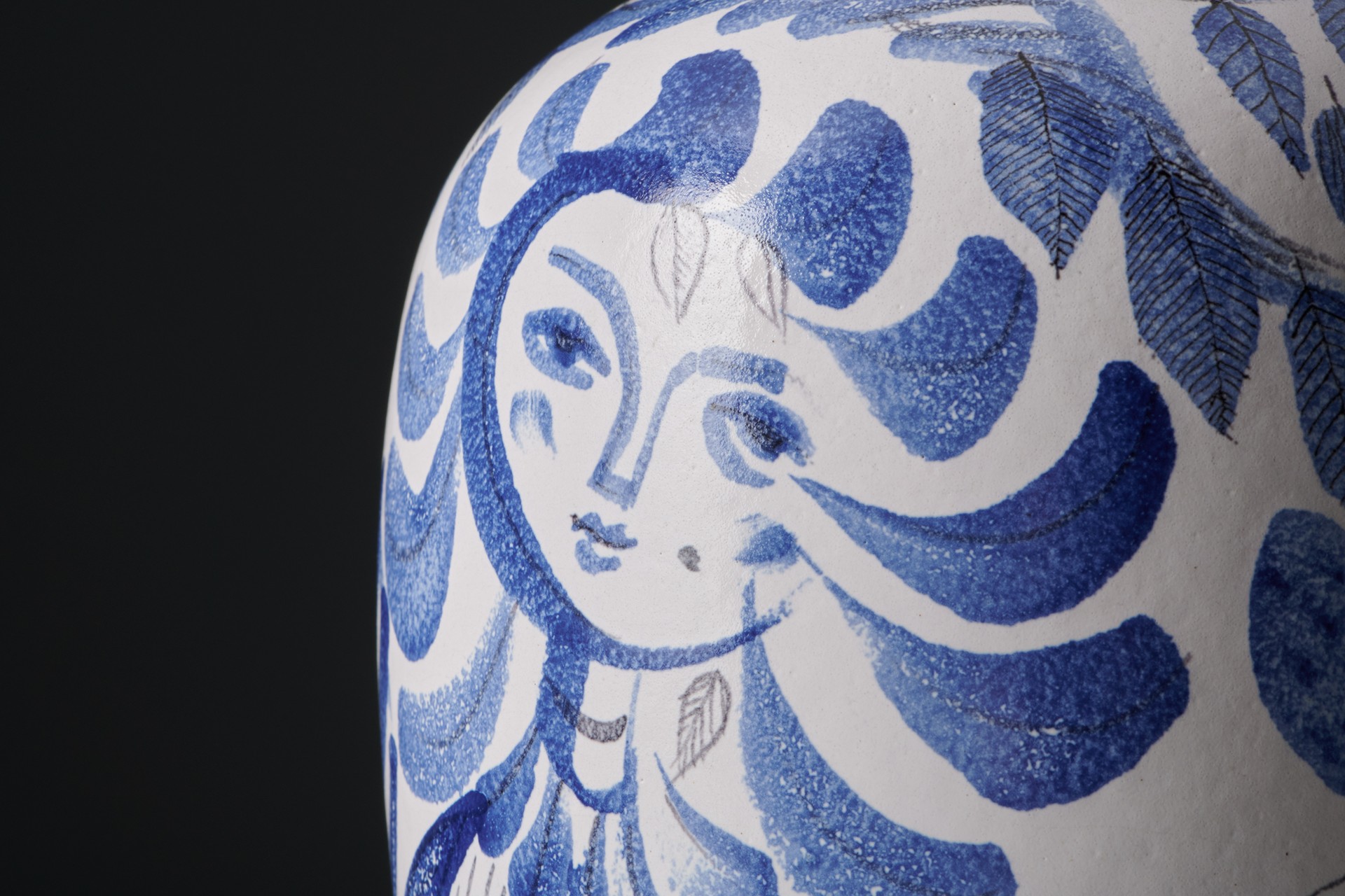 Faience Vase image 4