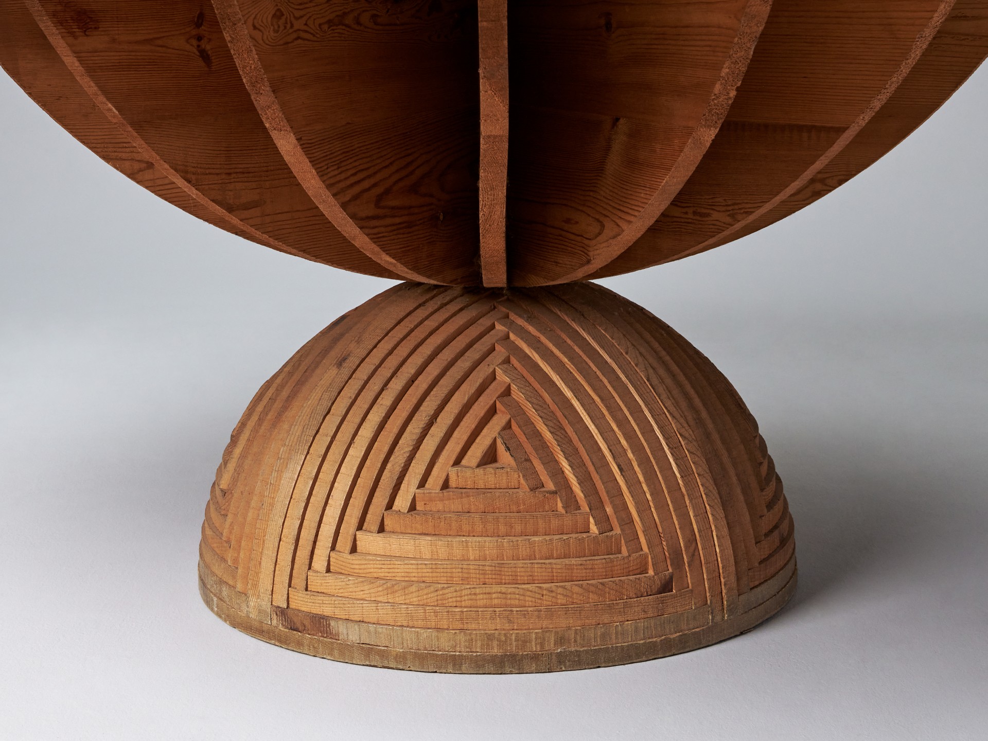 'Rosa Dei Venti' Table image 9