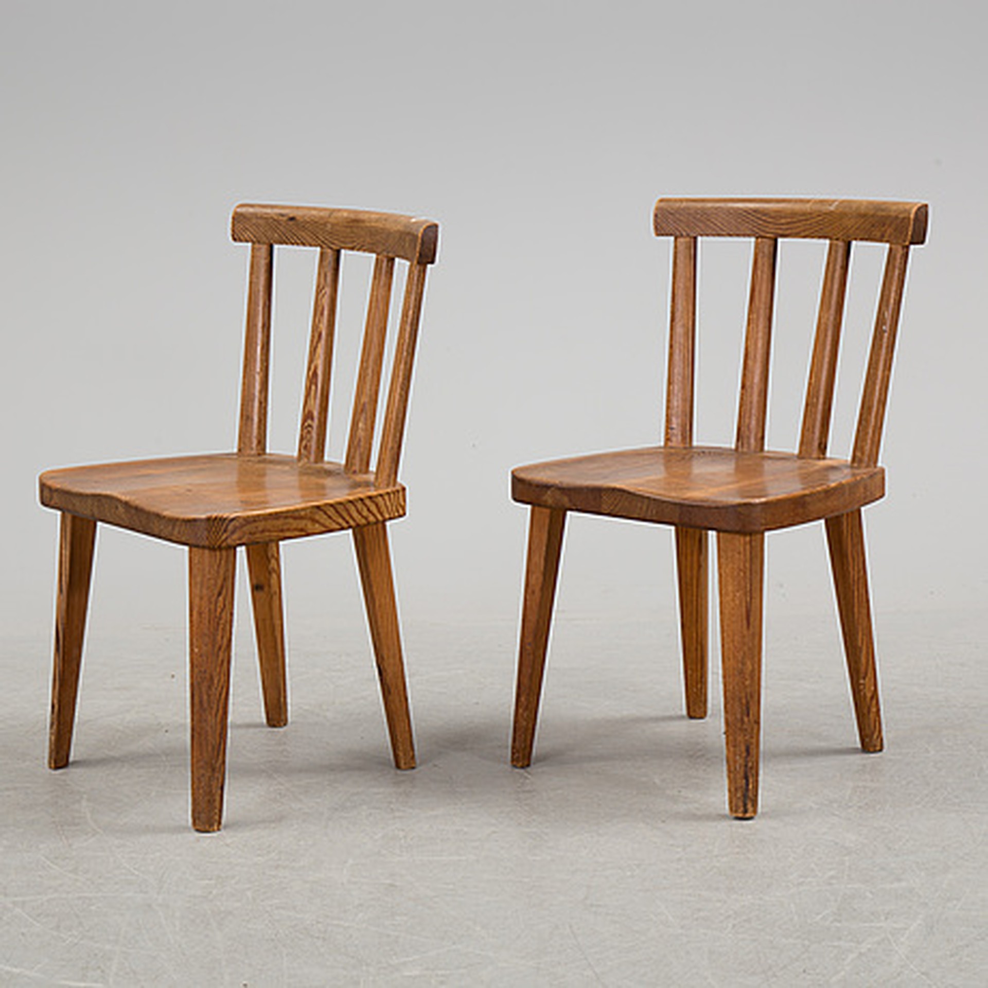 Set of 2 "Utö" Chairs