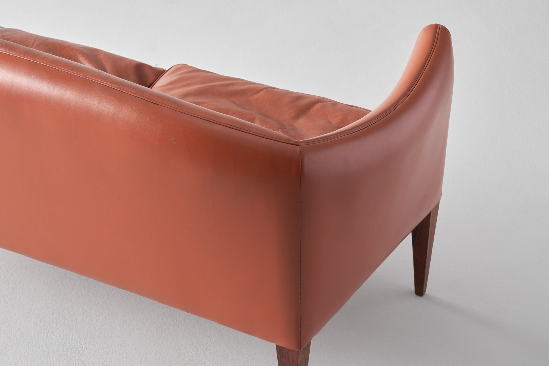 Sofa image 4