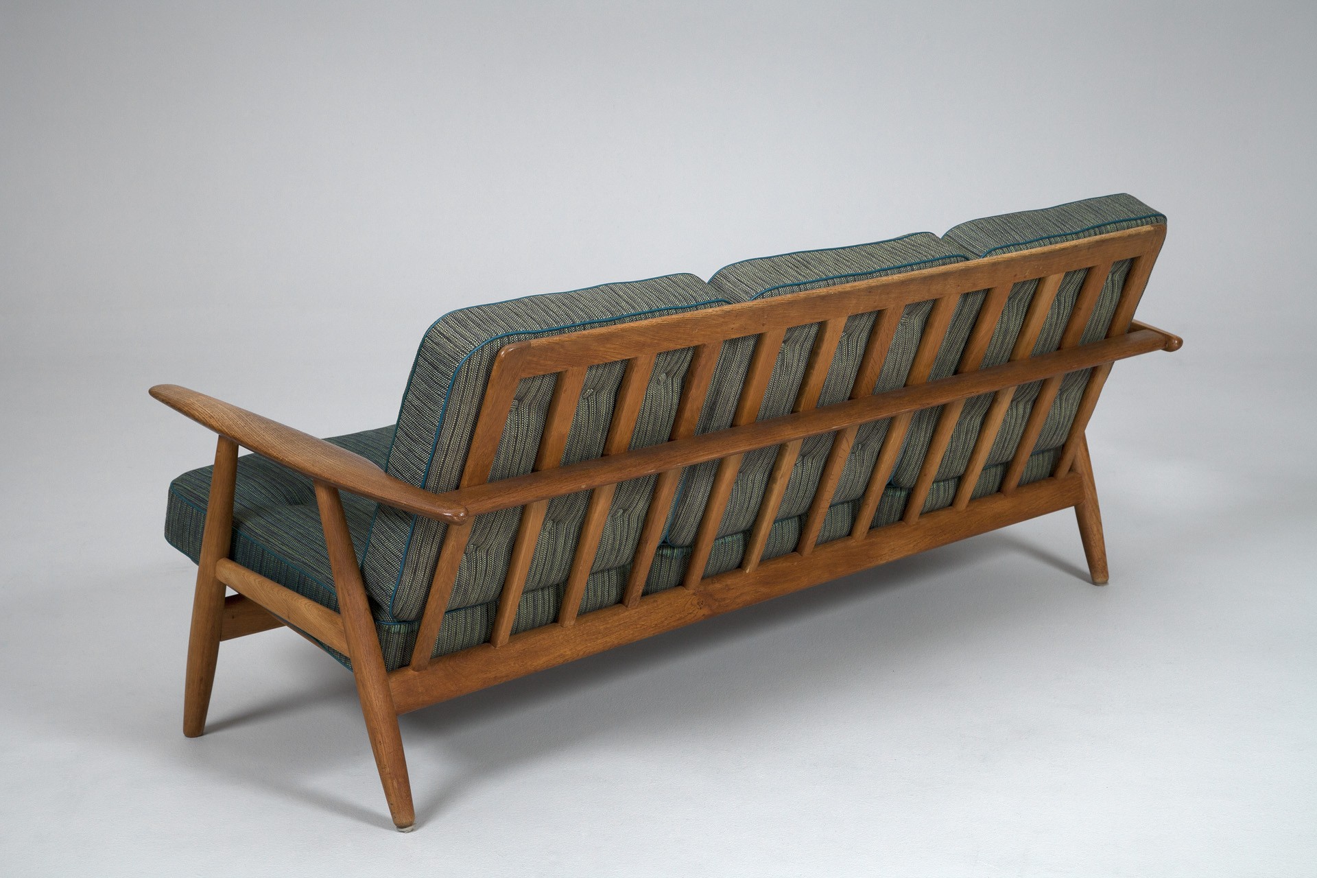 Sofa image 3