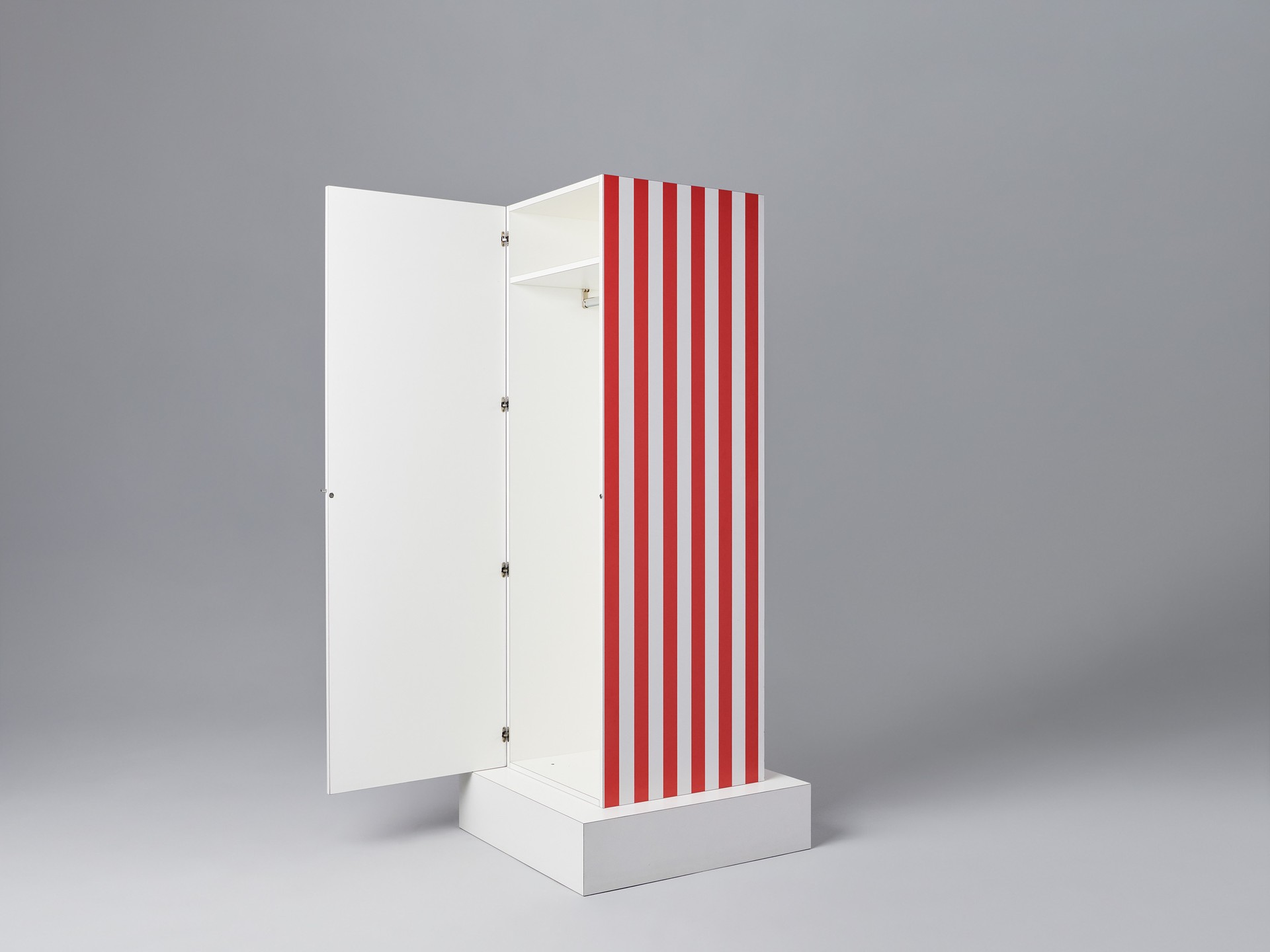 'Superbox' Cabinet image 3
