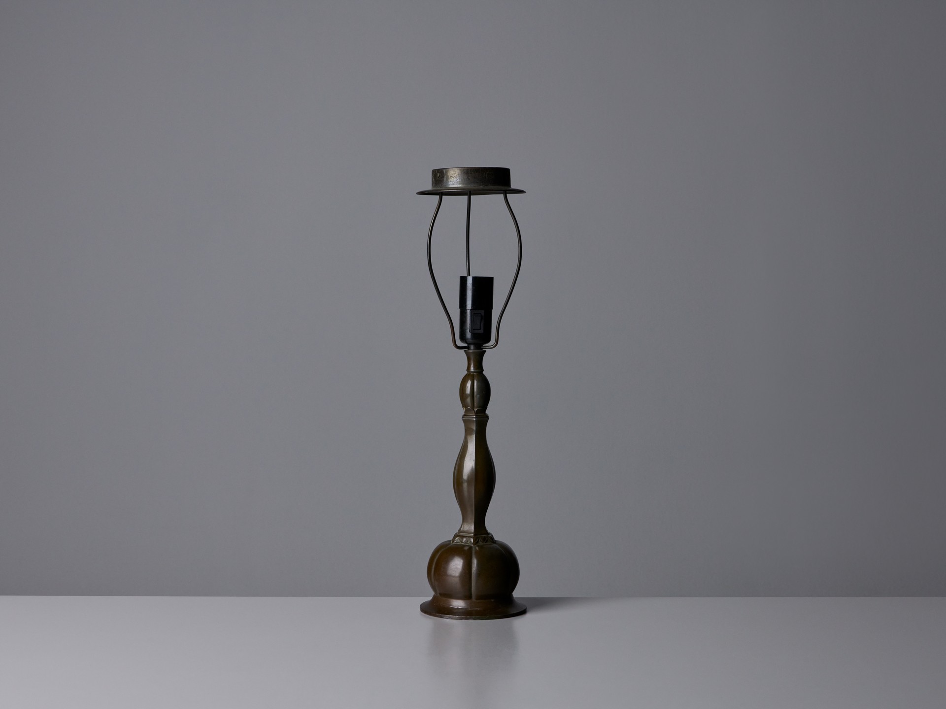 Table Lamp image 3