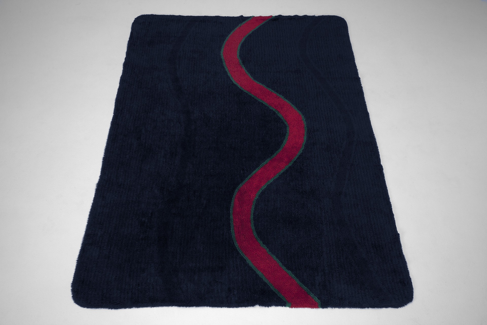 Italian Rug image 3