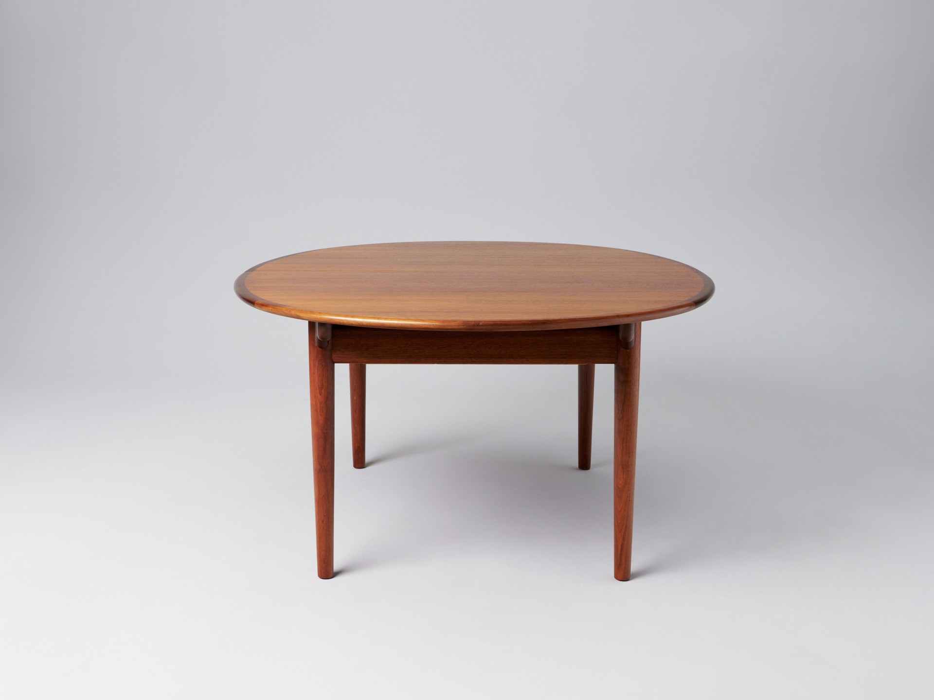 Extendable Dining Table image 4