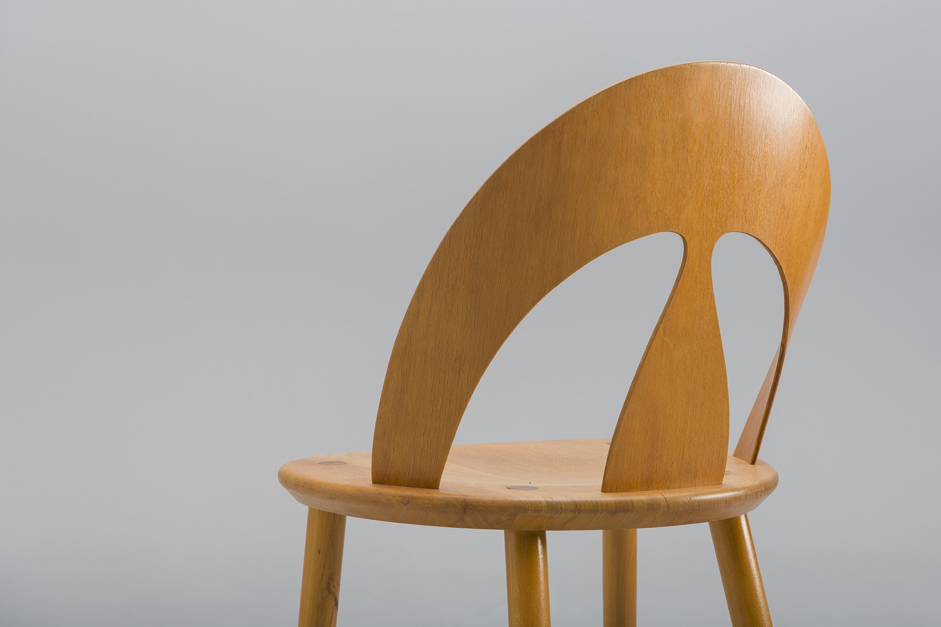 Rare 'Shell' Chair image 6