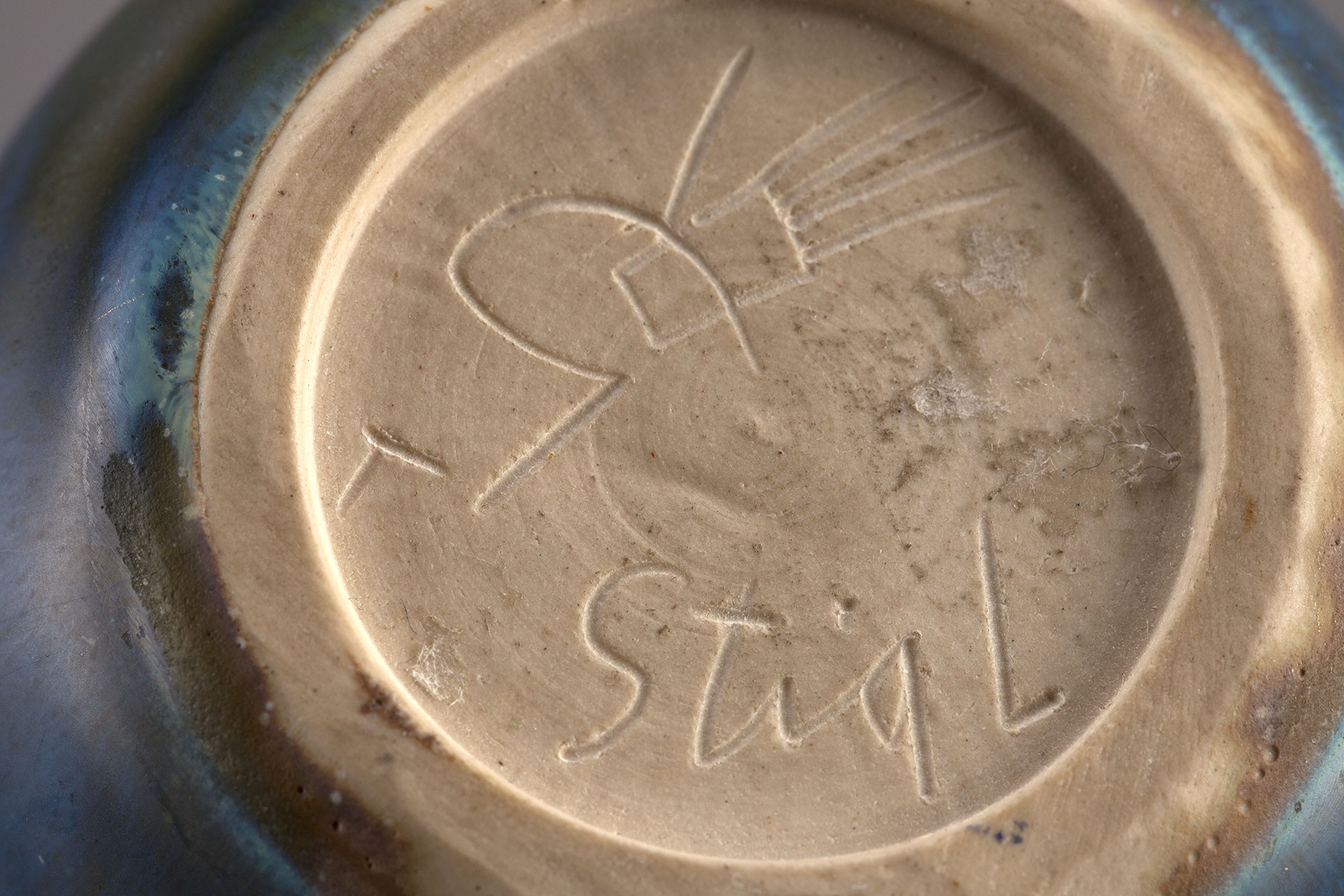 Vase image 3