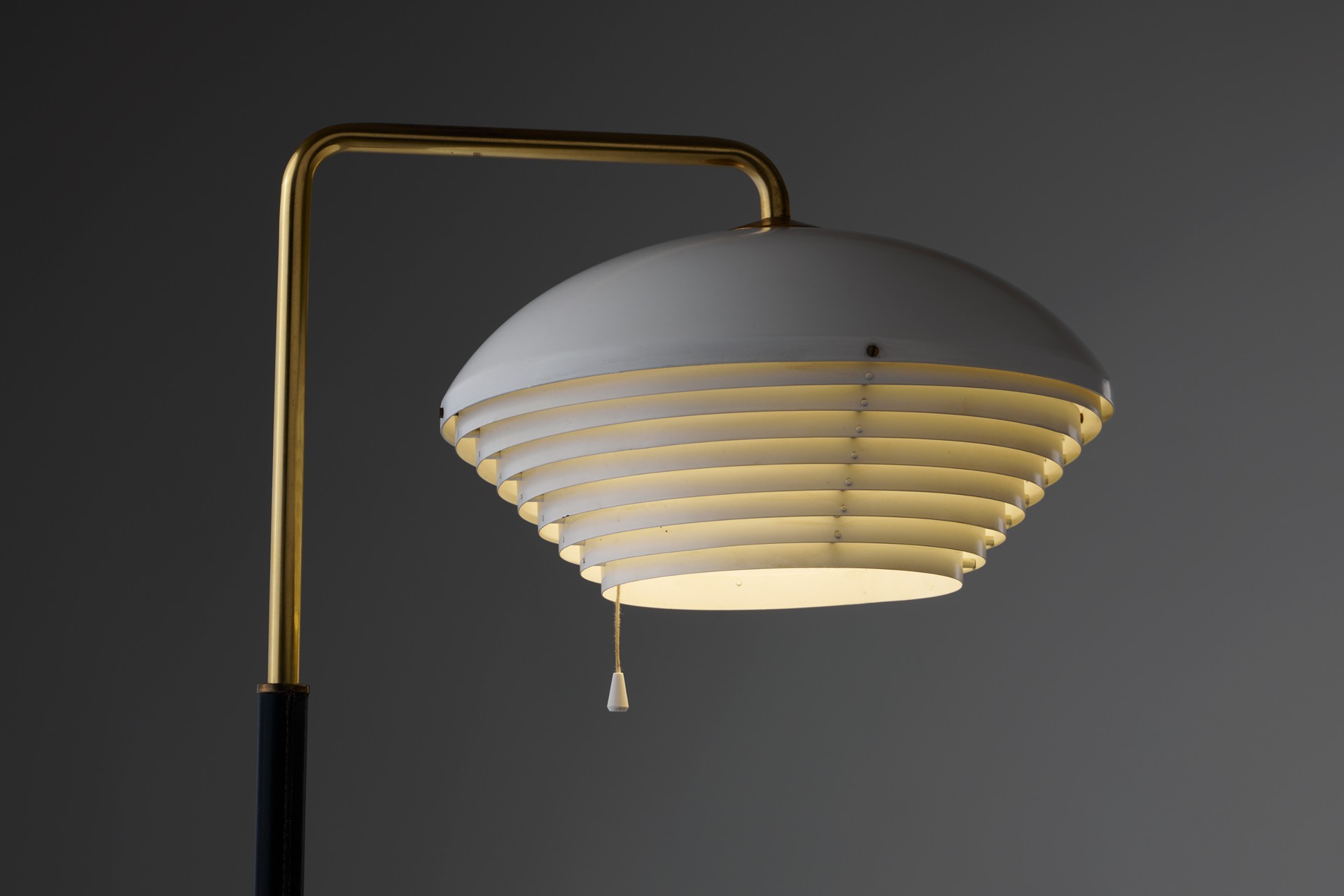 Floor Lamp image 3