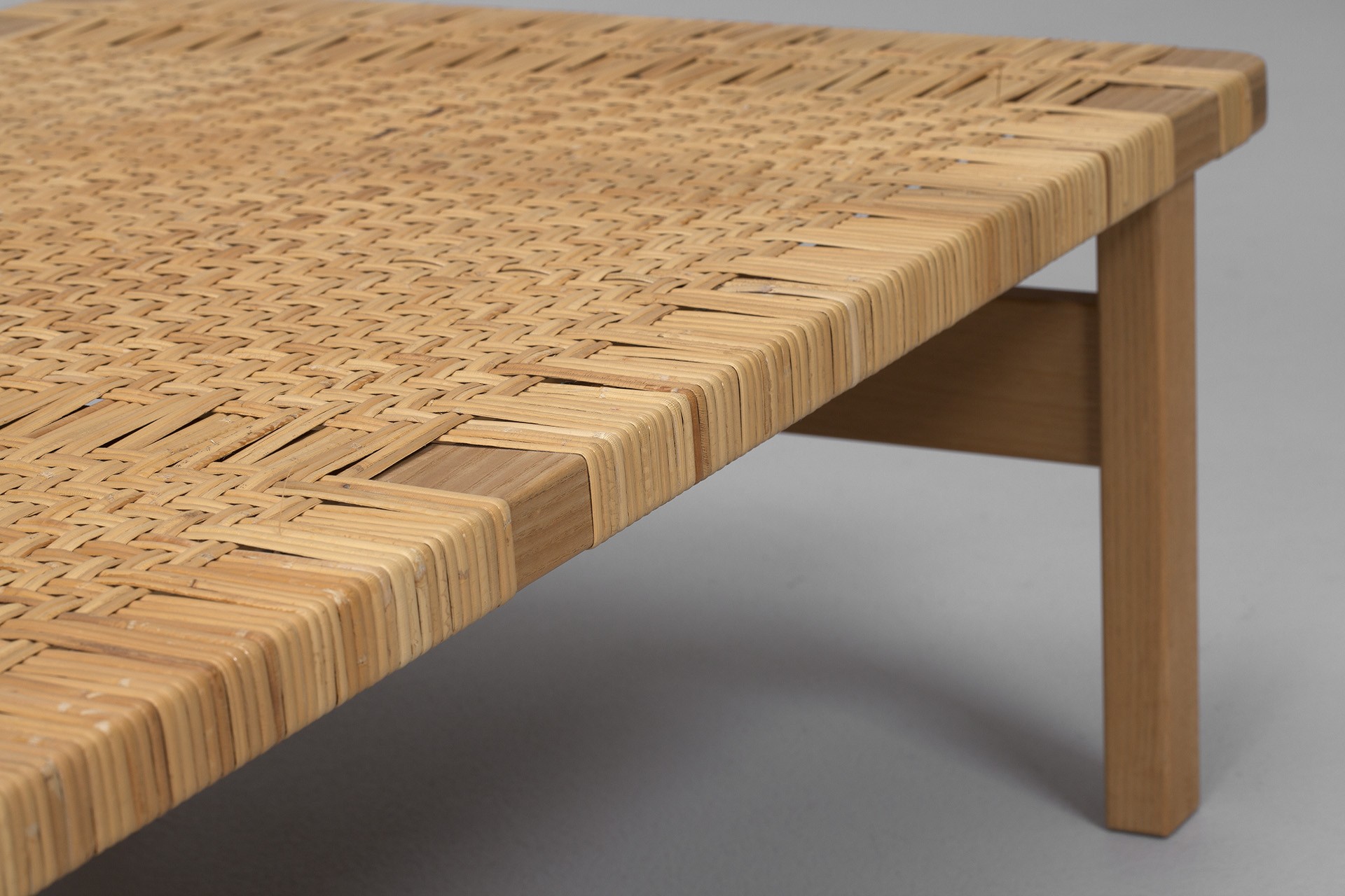 Bench /Table image 3