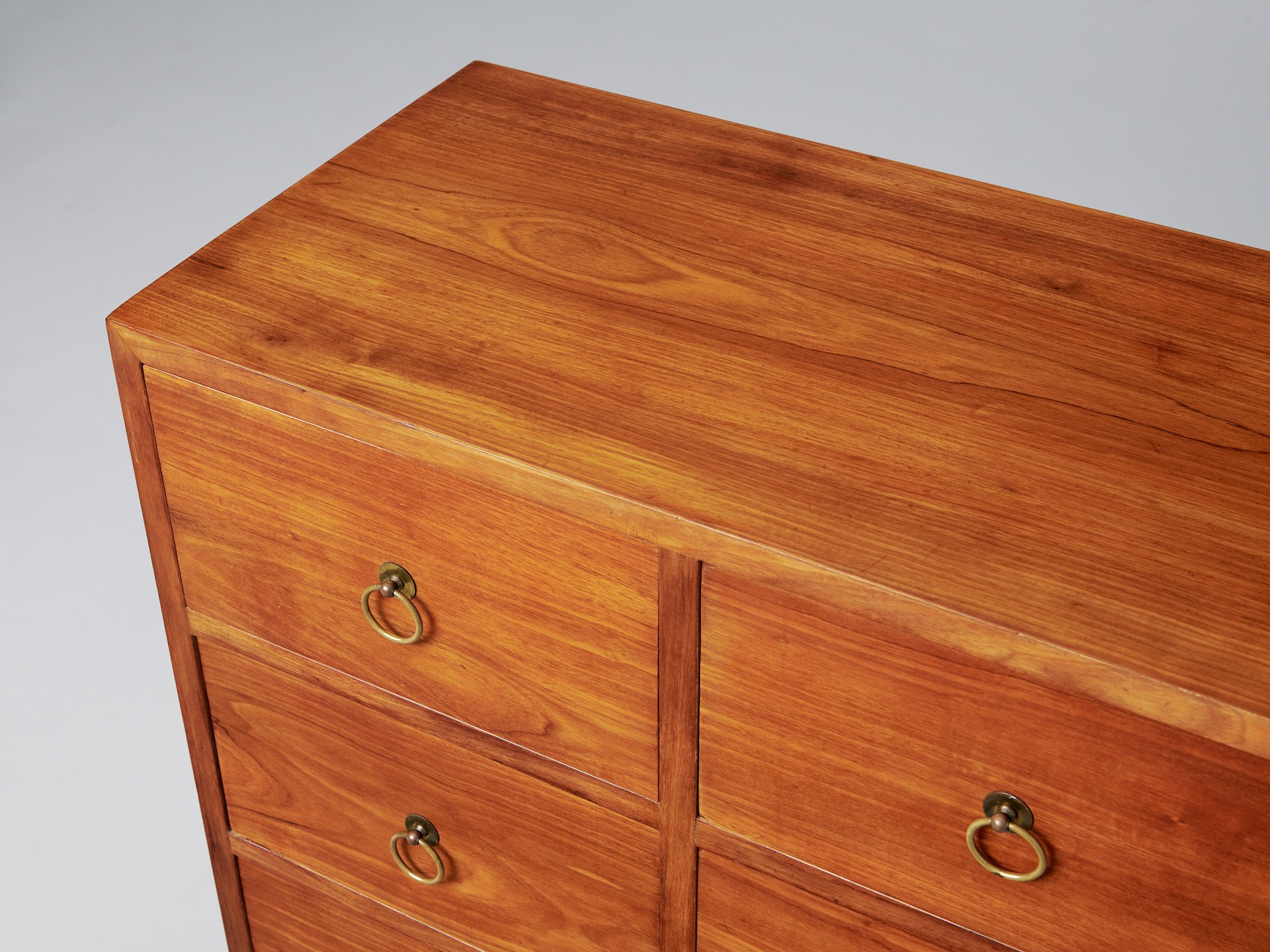 Chest of Drawers image 4