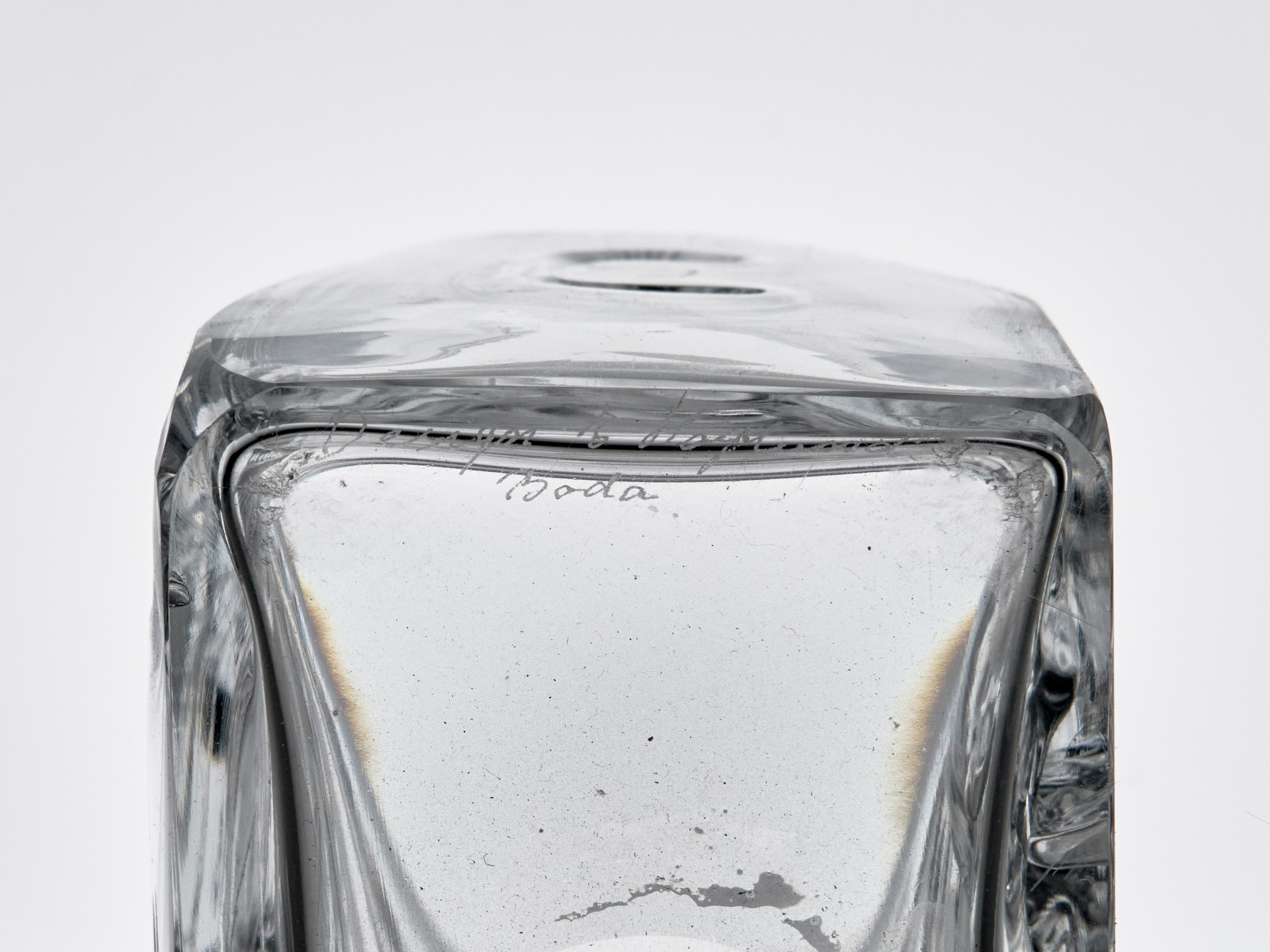 Vase image 4