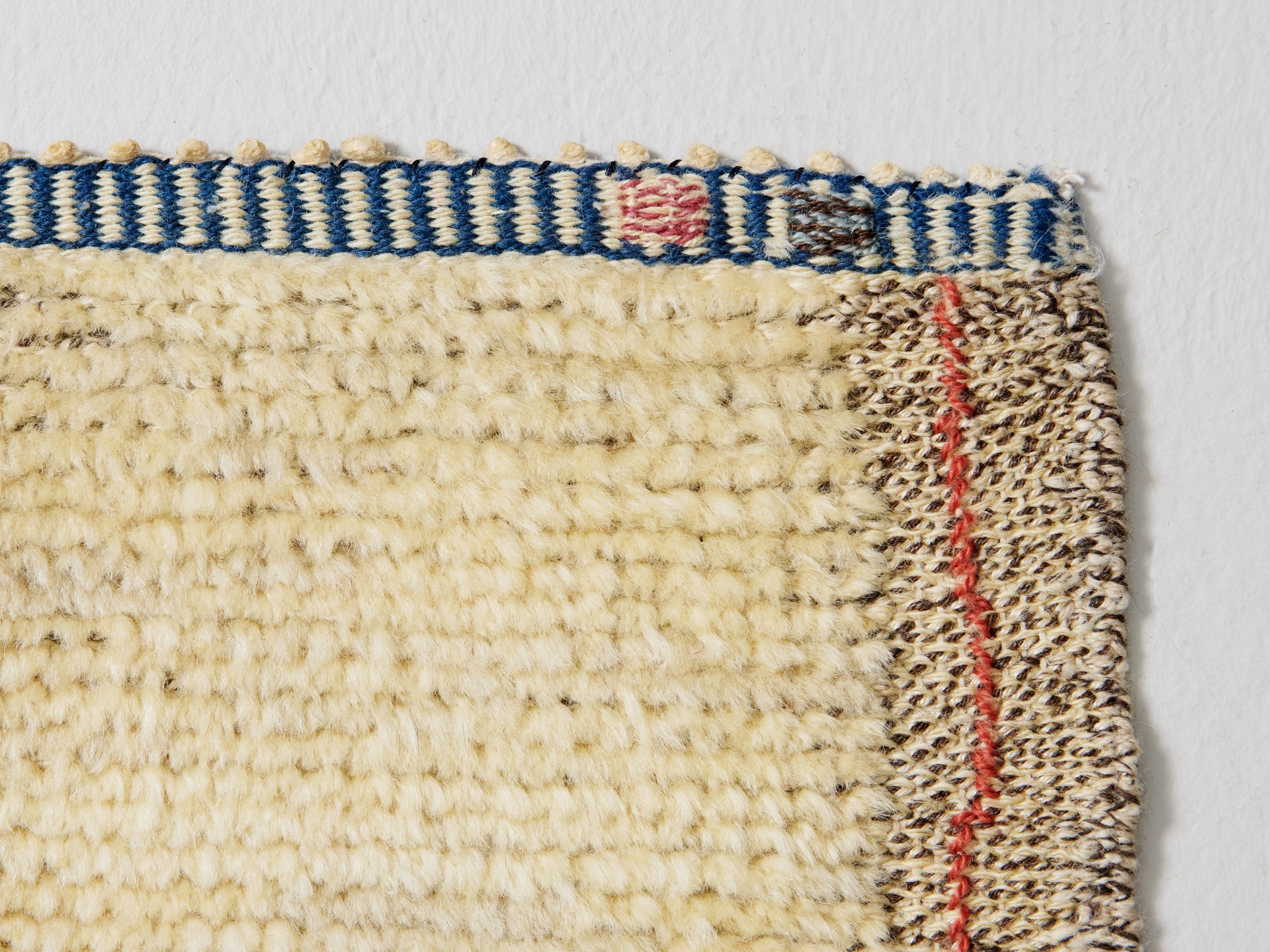 'Rutig Vit Halvflossa' Carpet image 8