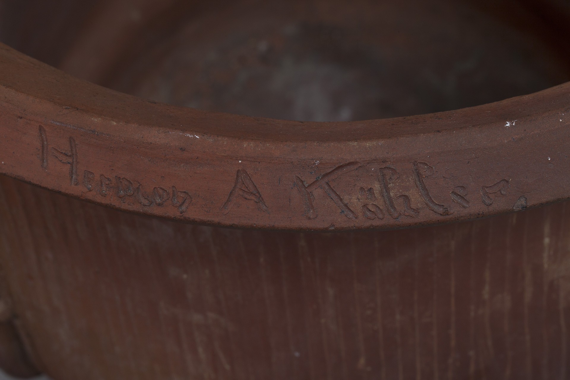 Large Urn image 5