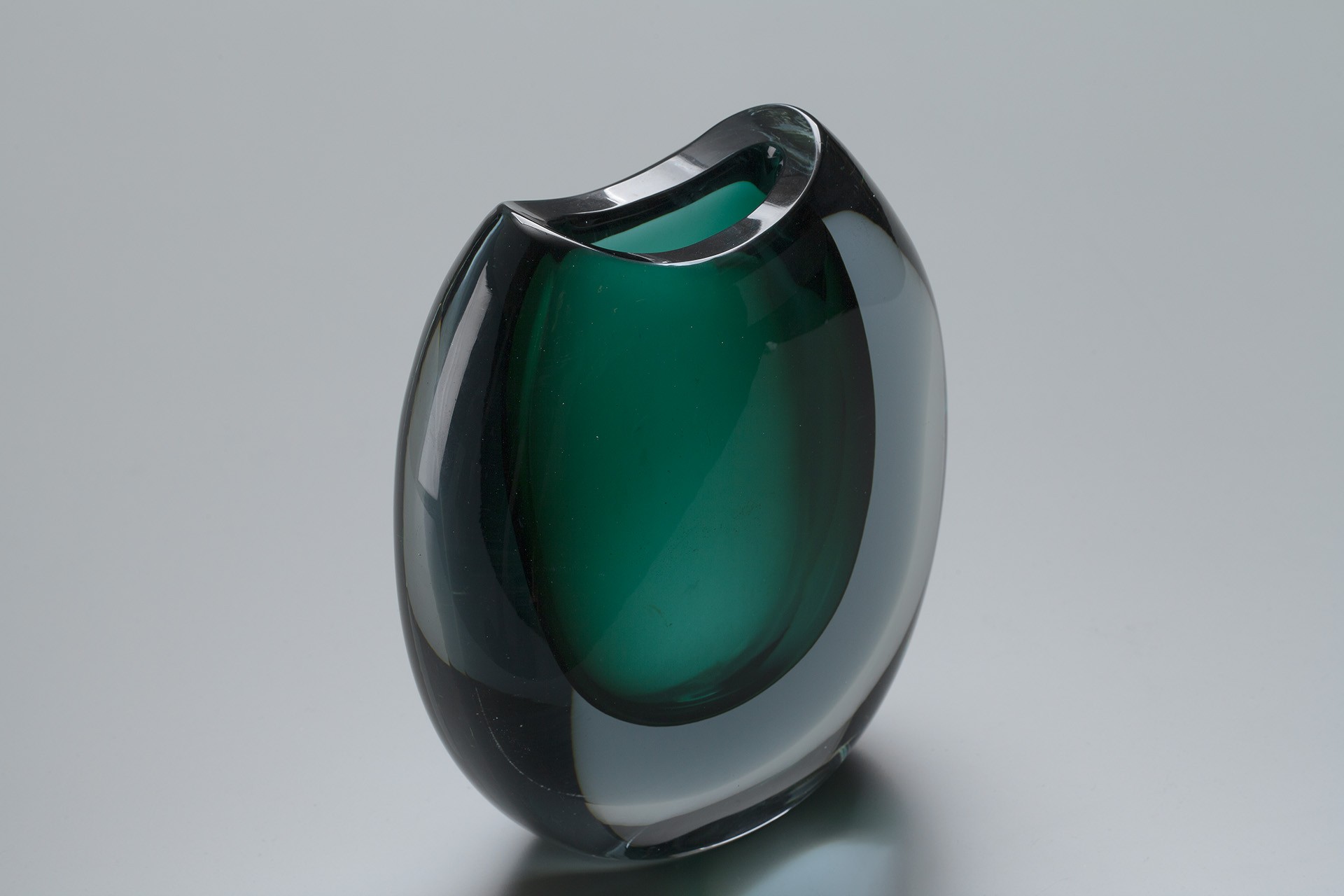 Vase image 2