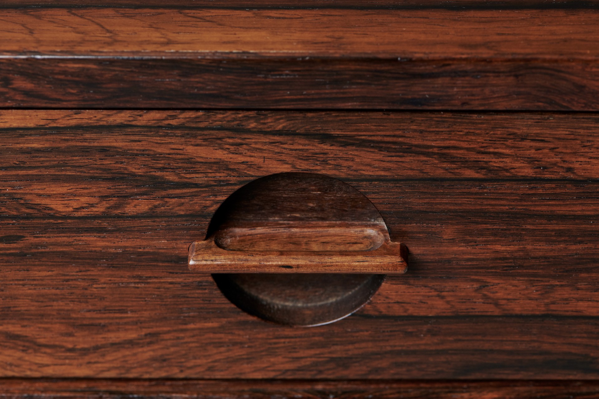 Desk image 13