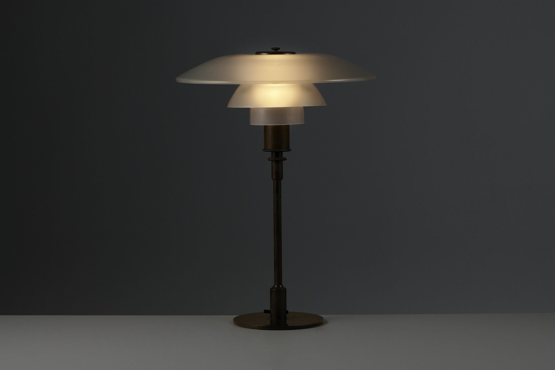 Table Lamp 'PH 4/3' image 3