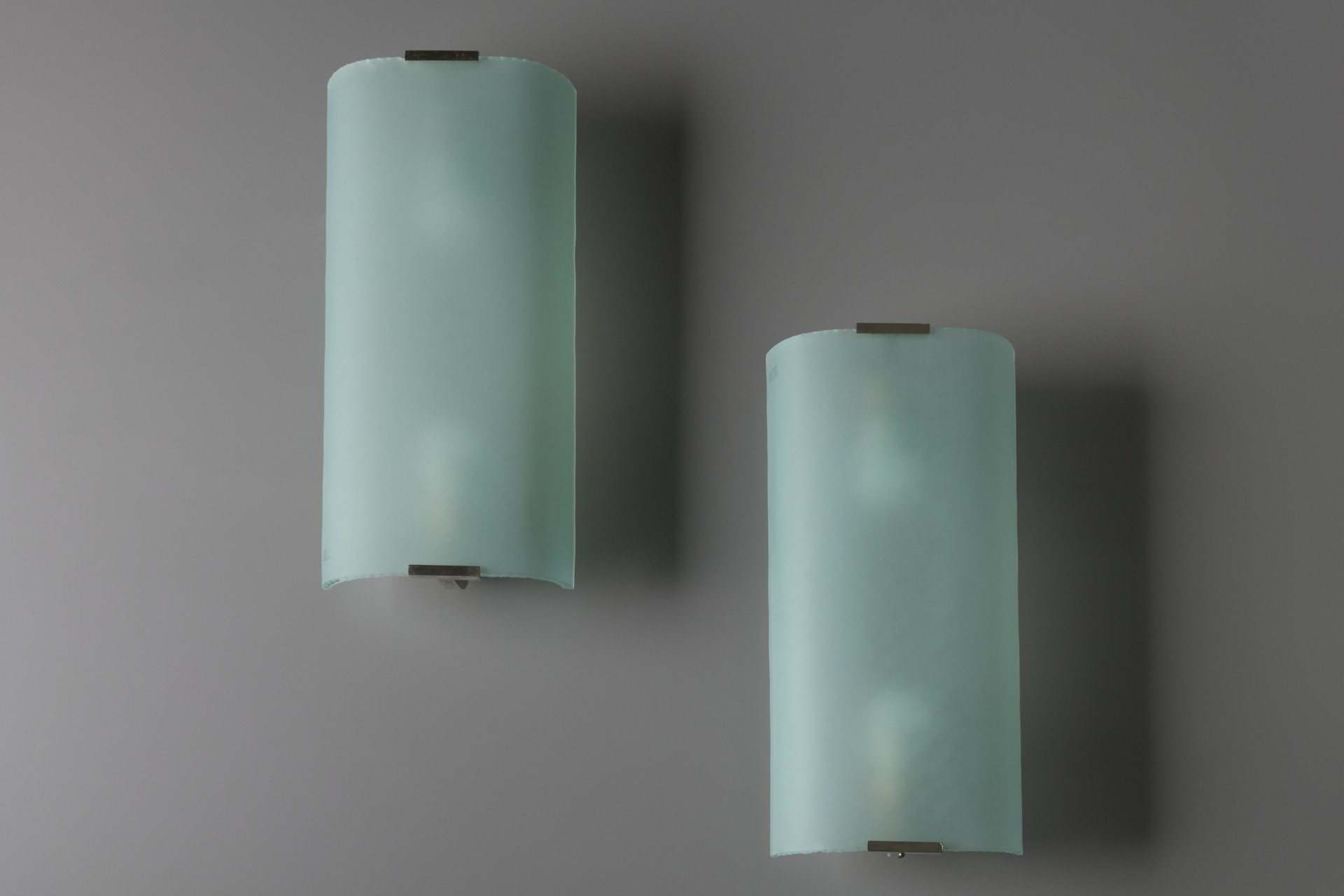 Pair of Wall Lamps image 3