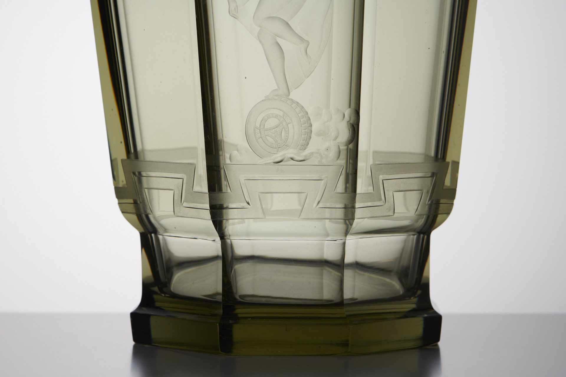 Vase image 5
