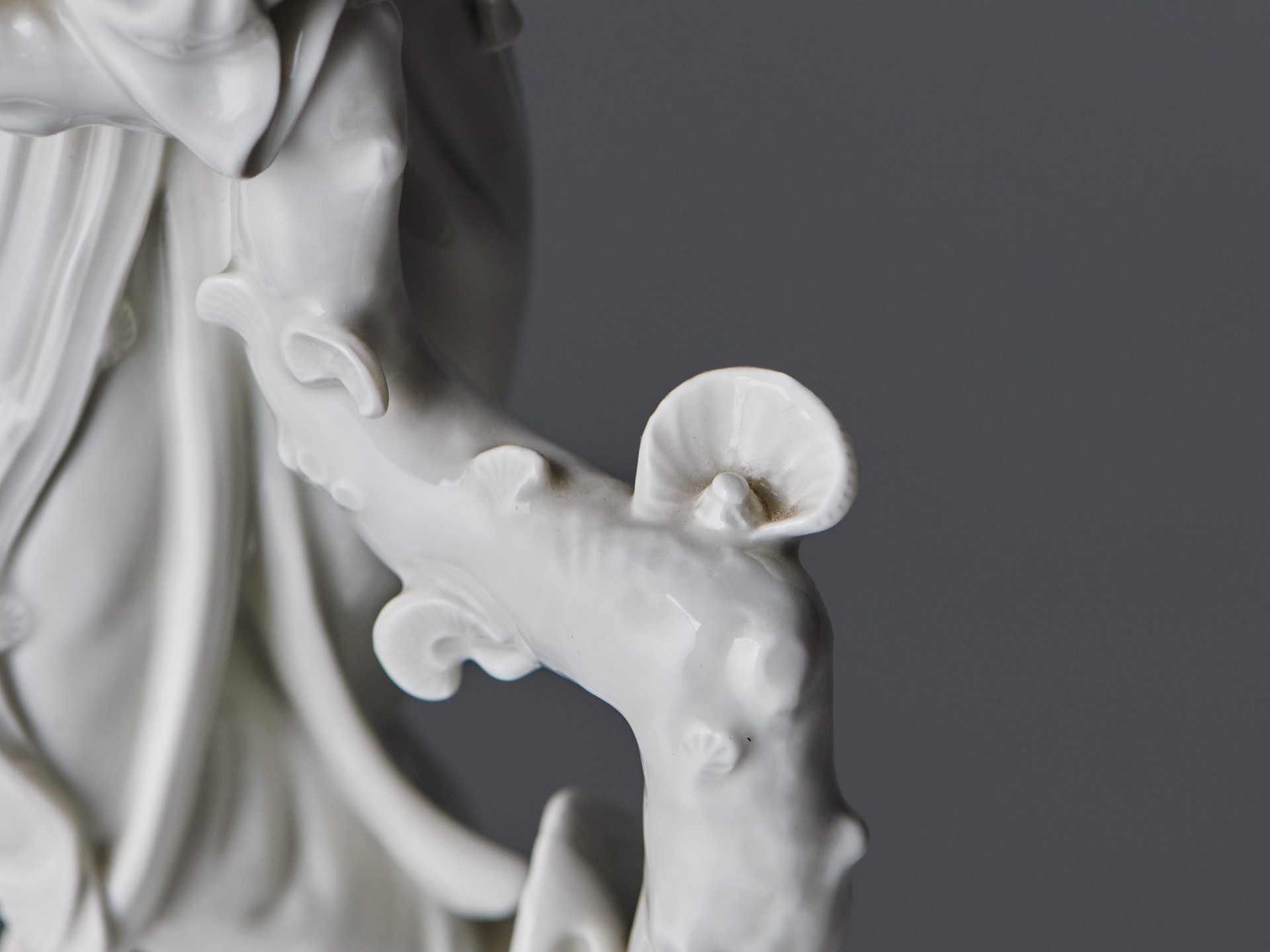 'Moon Girl' Sculpture image 6