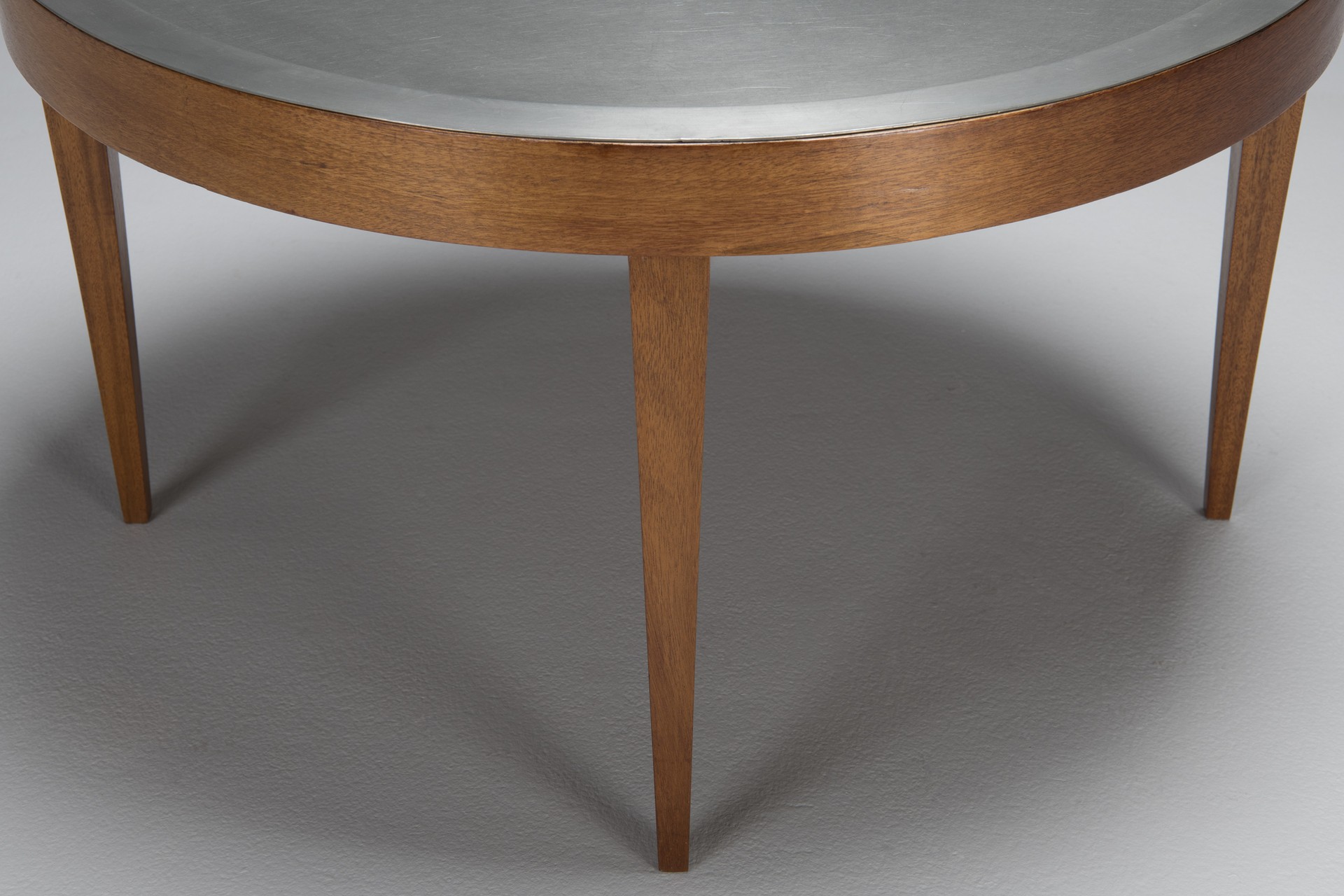 Coffee Table Model no. 2110 image 4