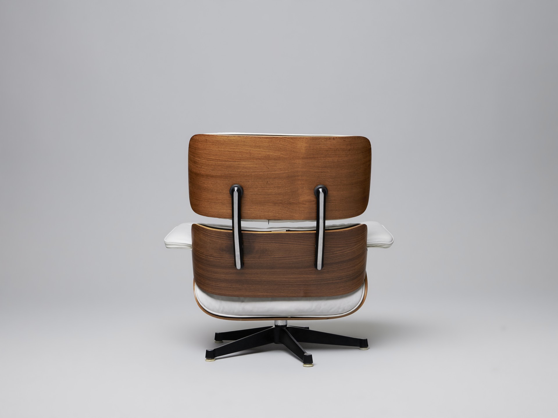 Lounge Chair and Ottoman image 5