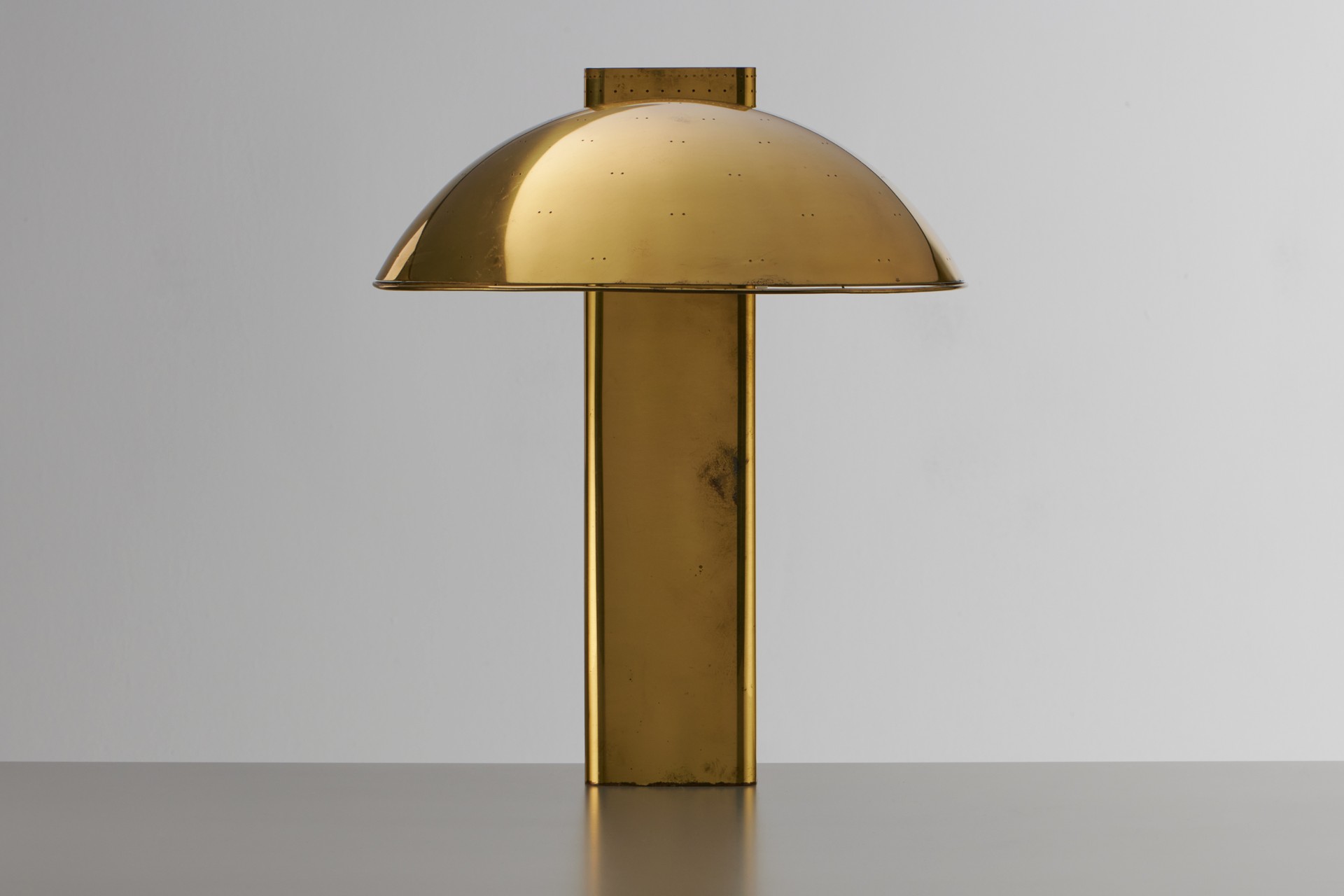 Table Lamp image 3
