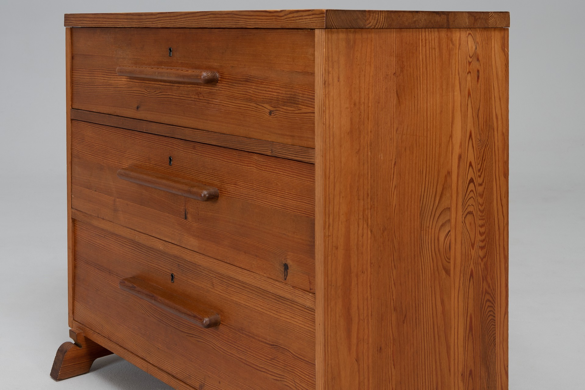 'Sport' Chest of Drawers image 8