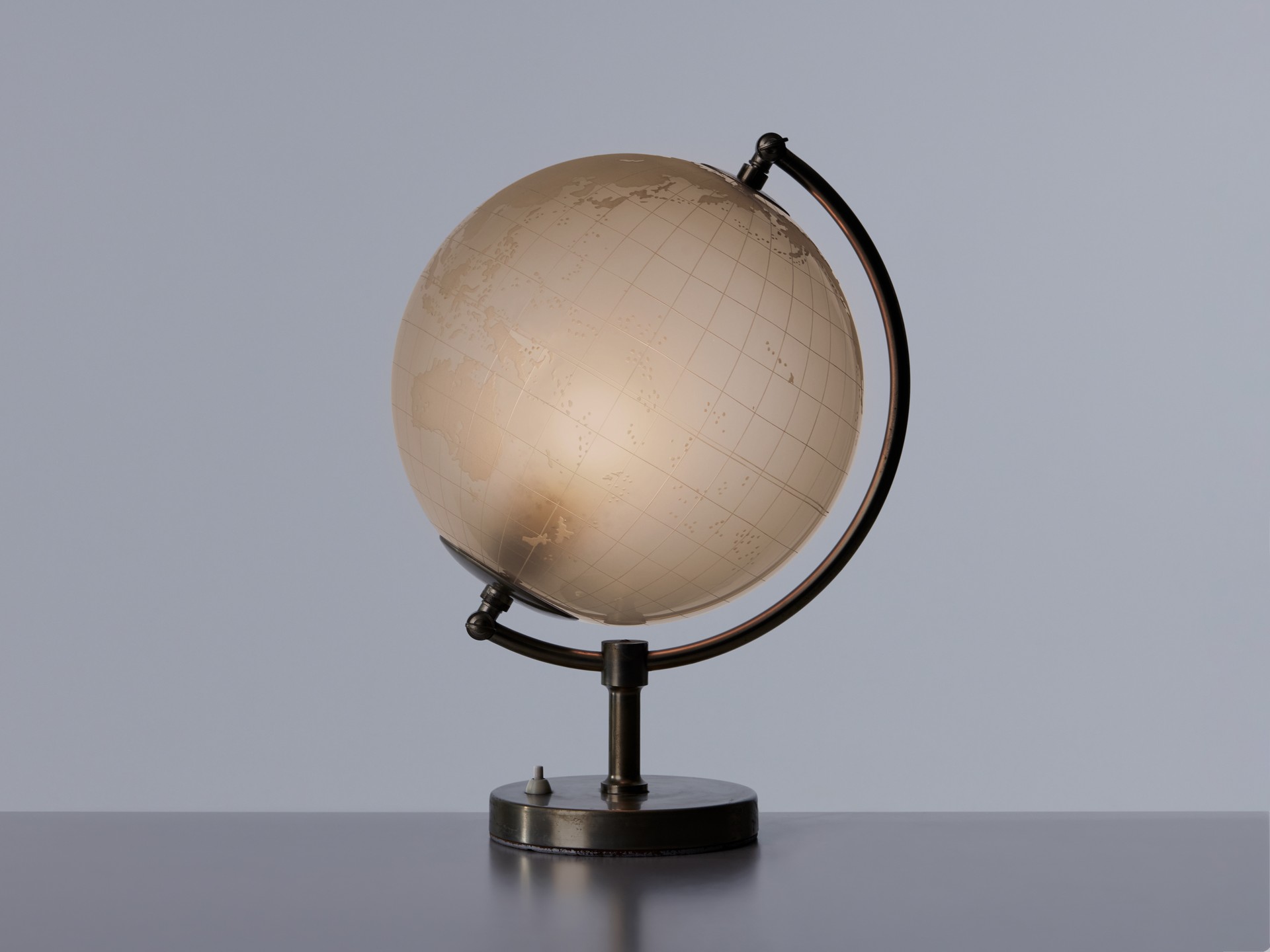 Illuminated Glass Globe image 2