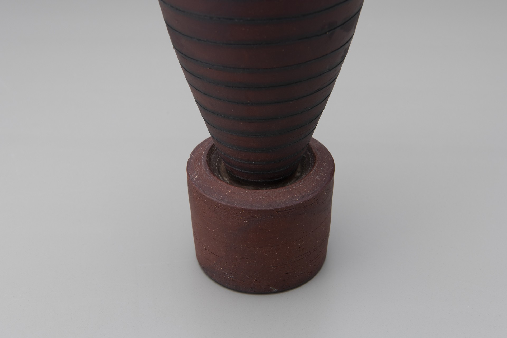 "Terra Spirea" Vase image 4