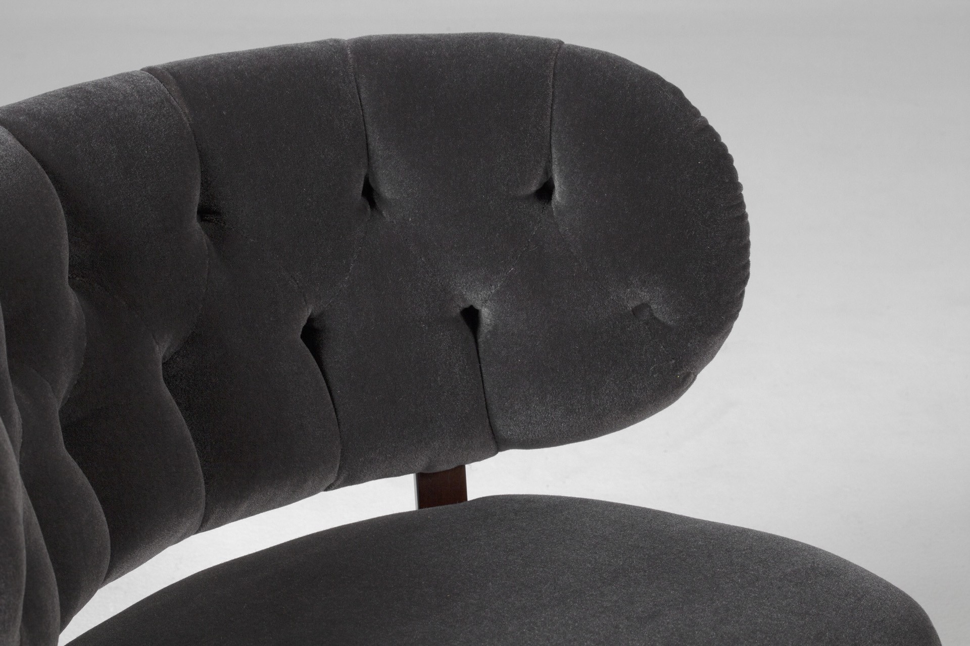 Lounge Chairs image 6