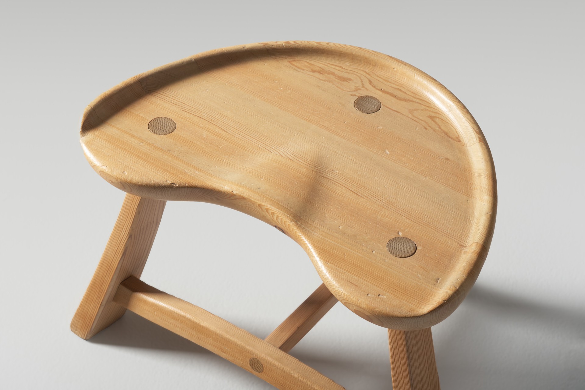 Stool image 3