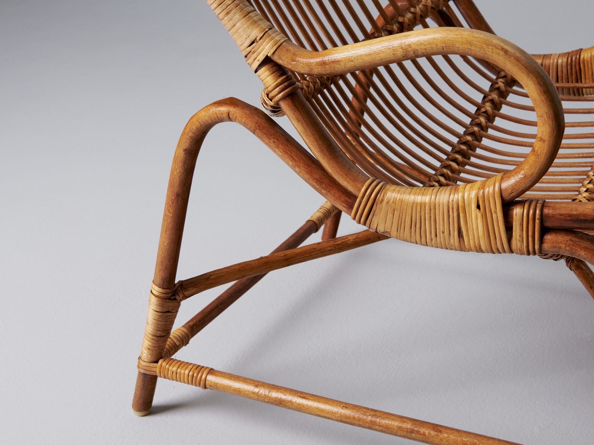 Armchair image 8