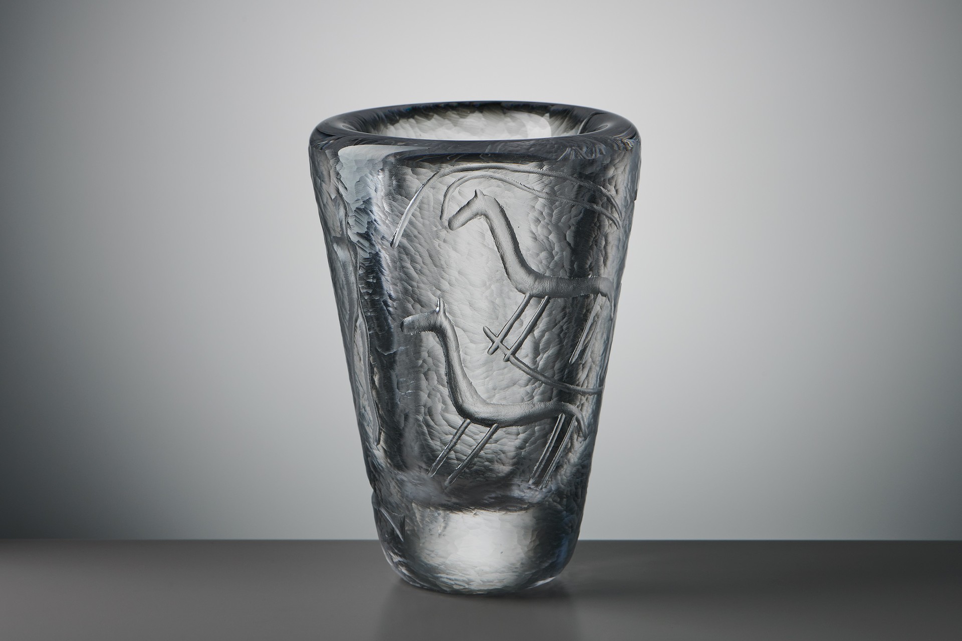 Cavemen Vase image 3