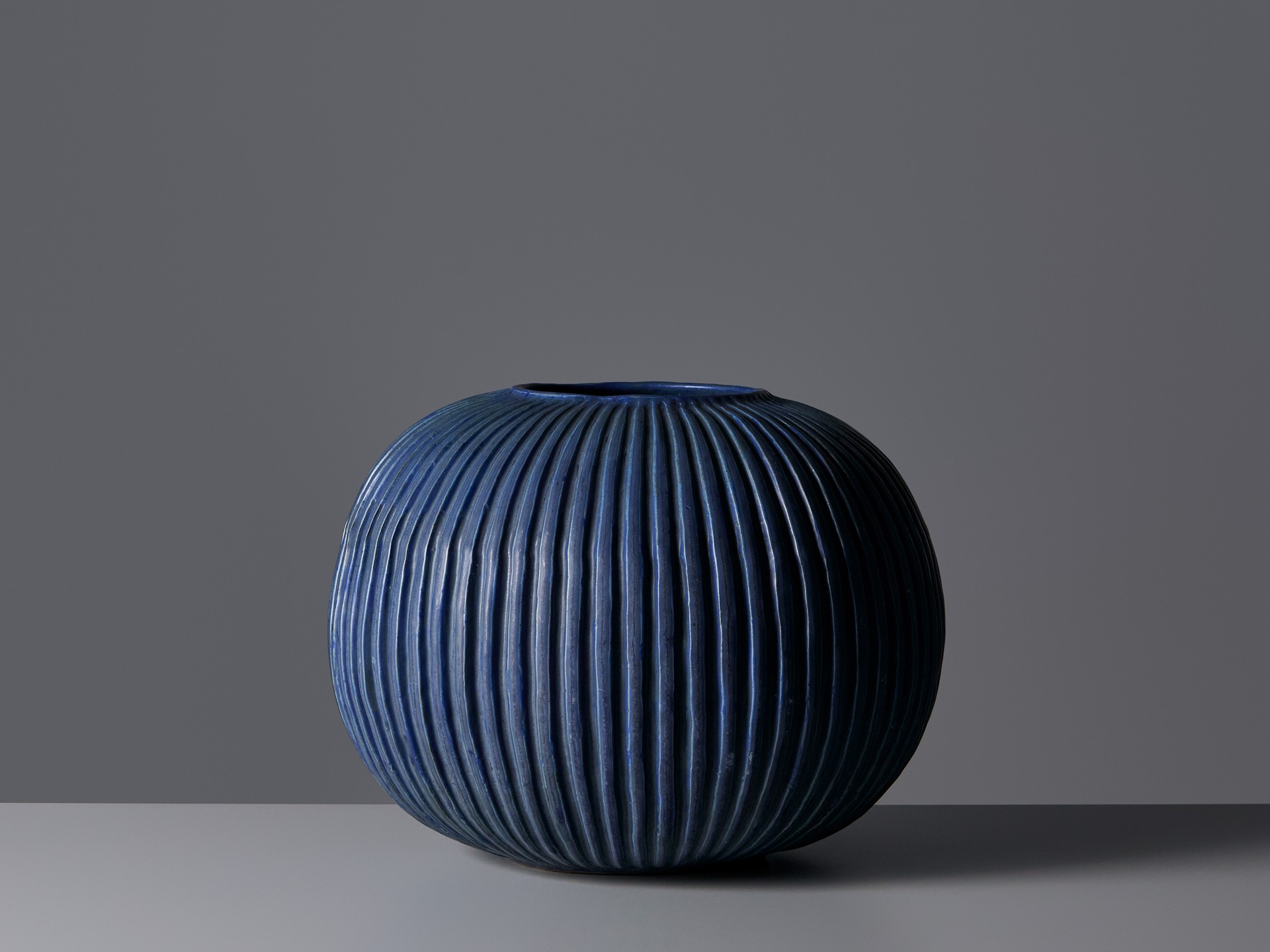 Early Salto Vase image 2