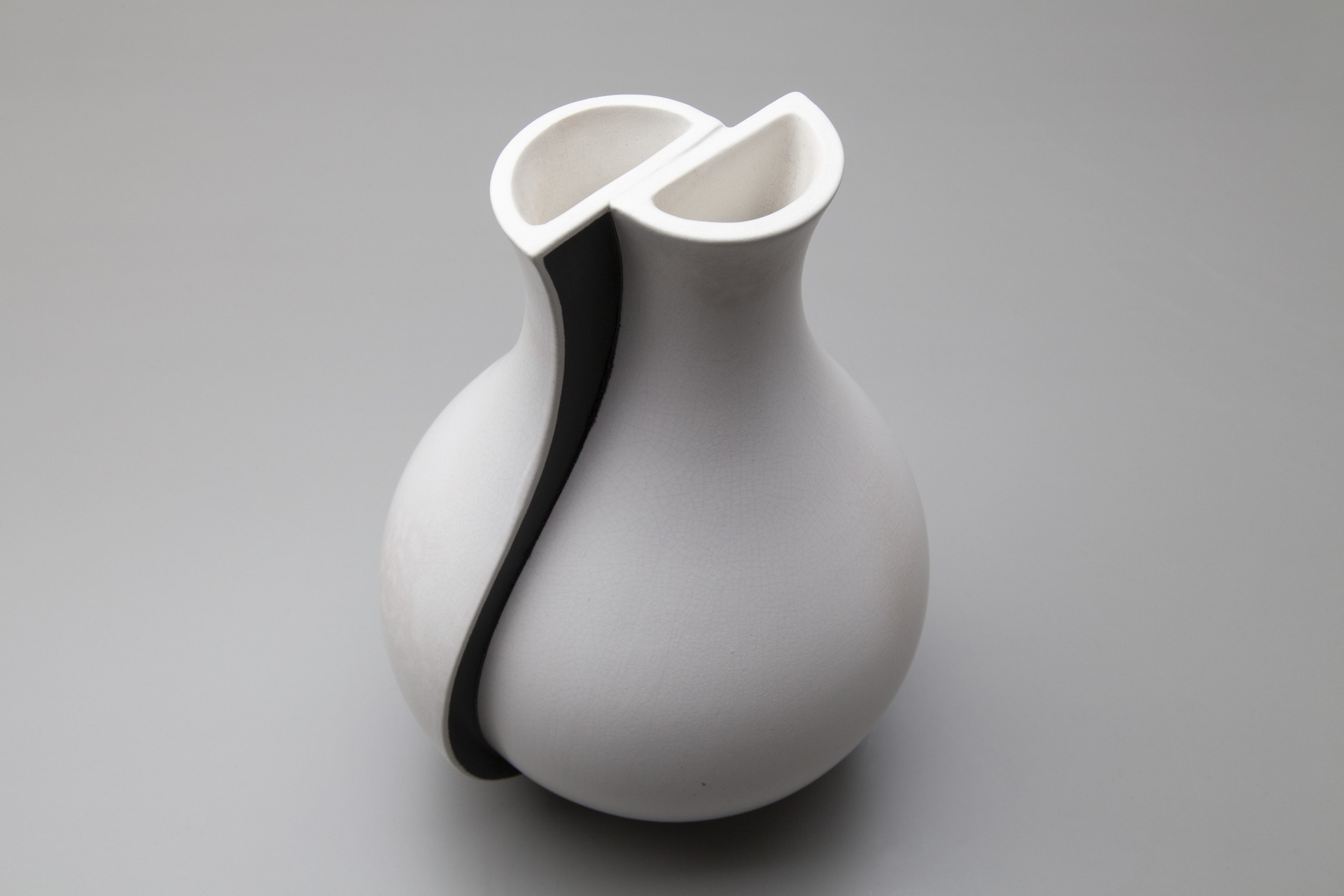 "Surrea" Vase image 4