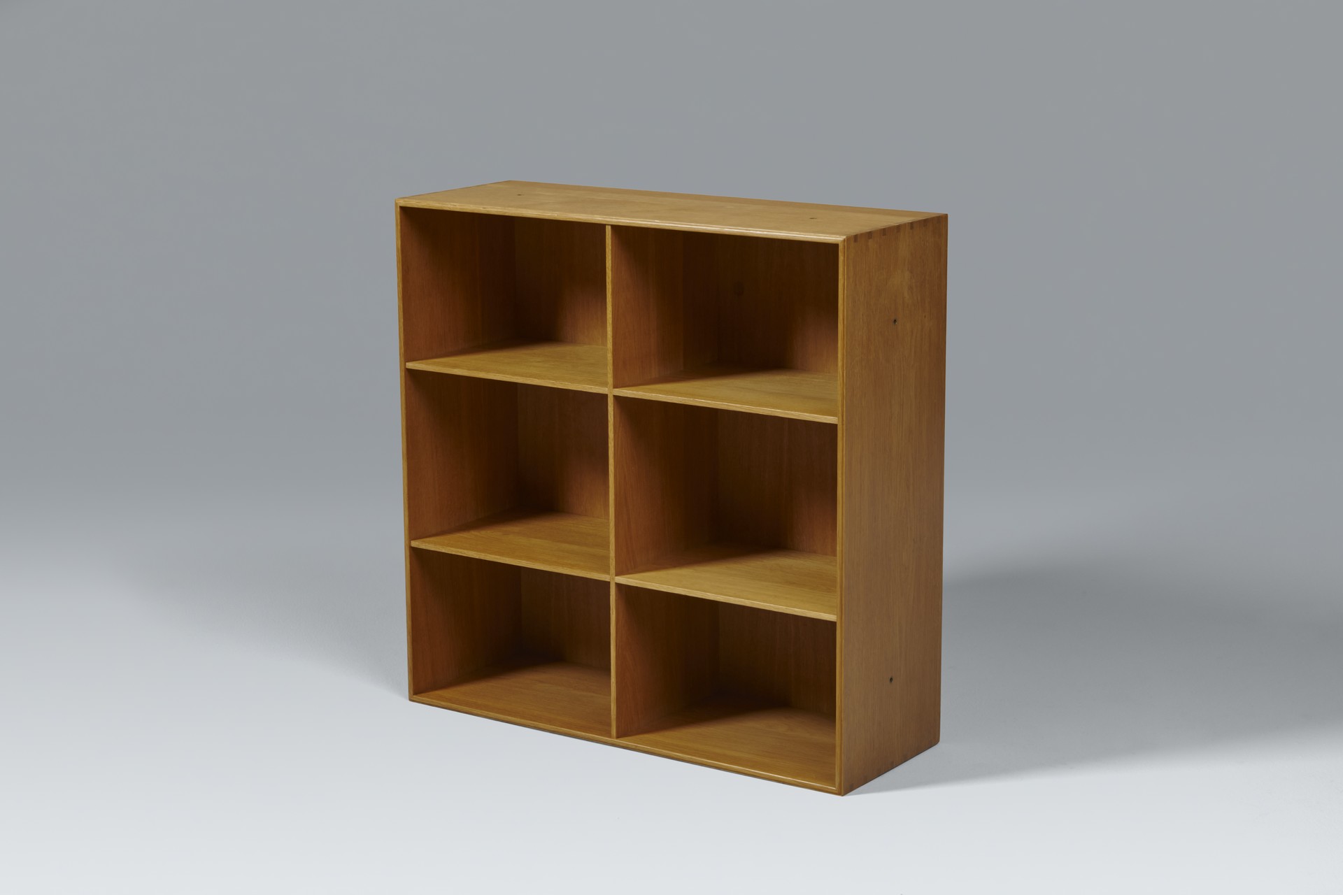Set of Six Oak Modular Bookshelves image 2