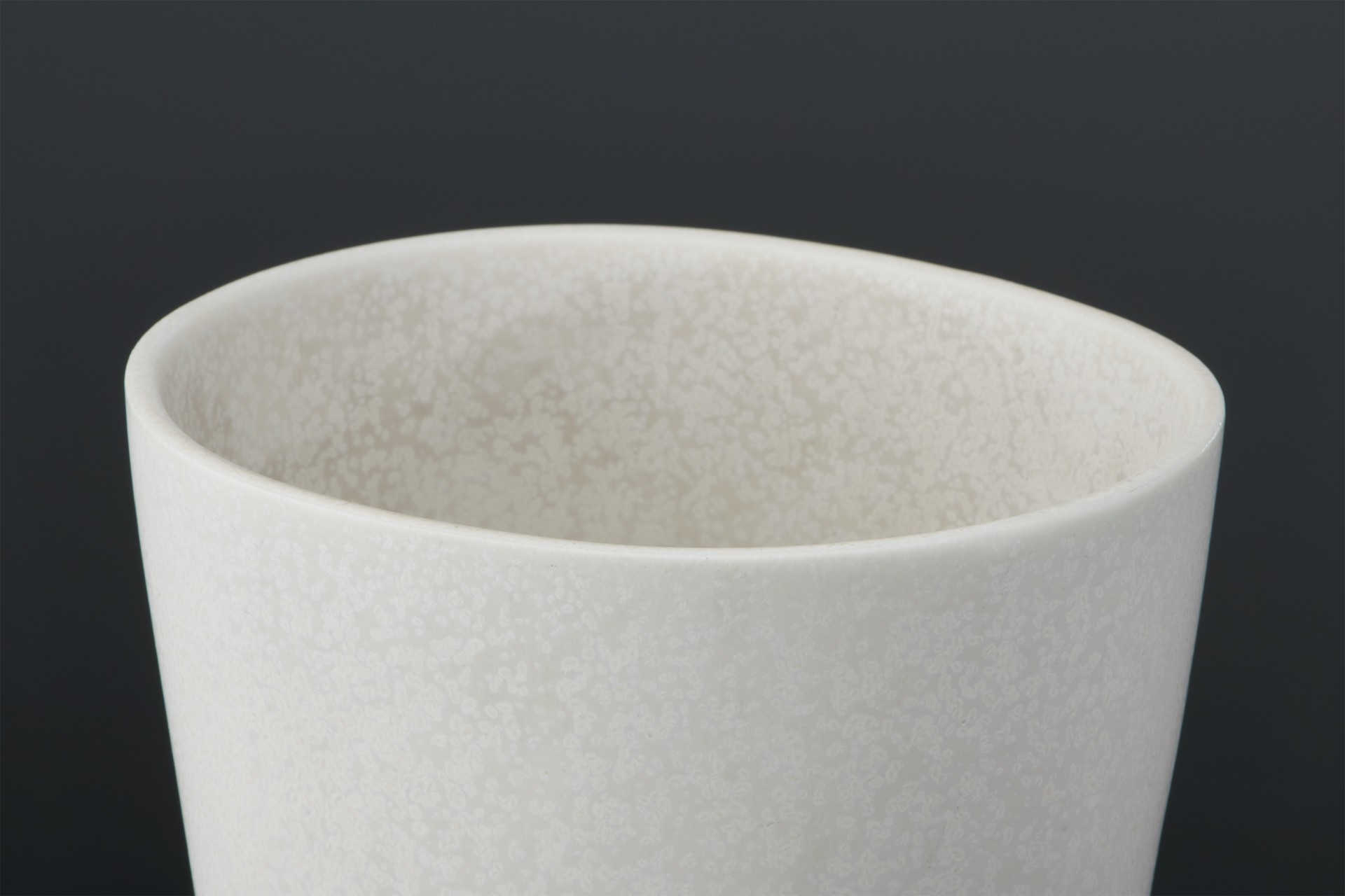 Vase image 2